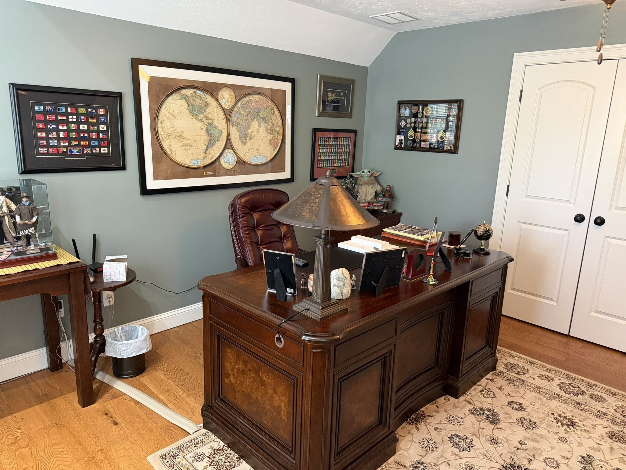 main property photo 28