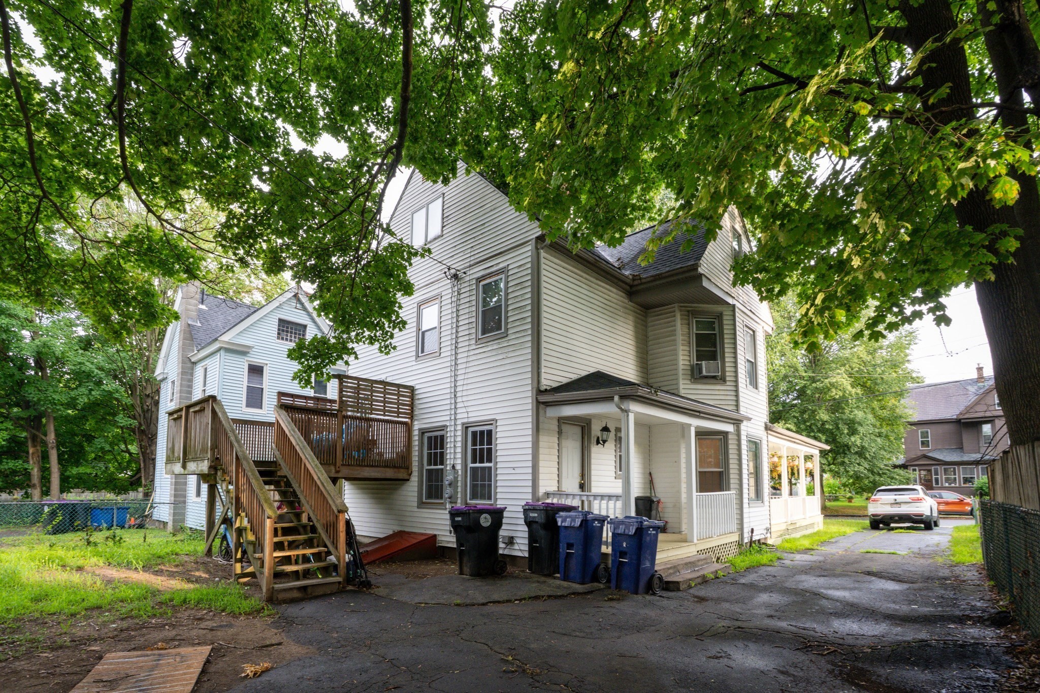 main property photo 23