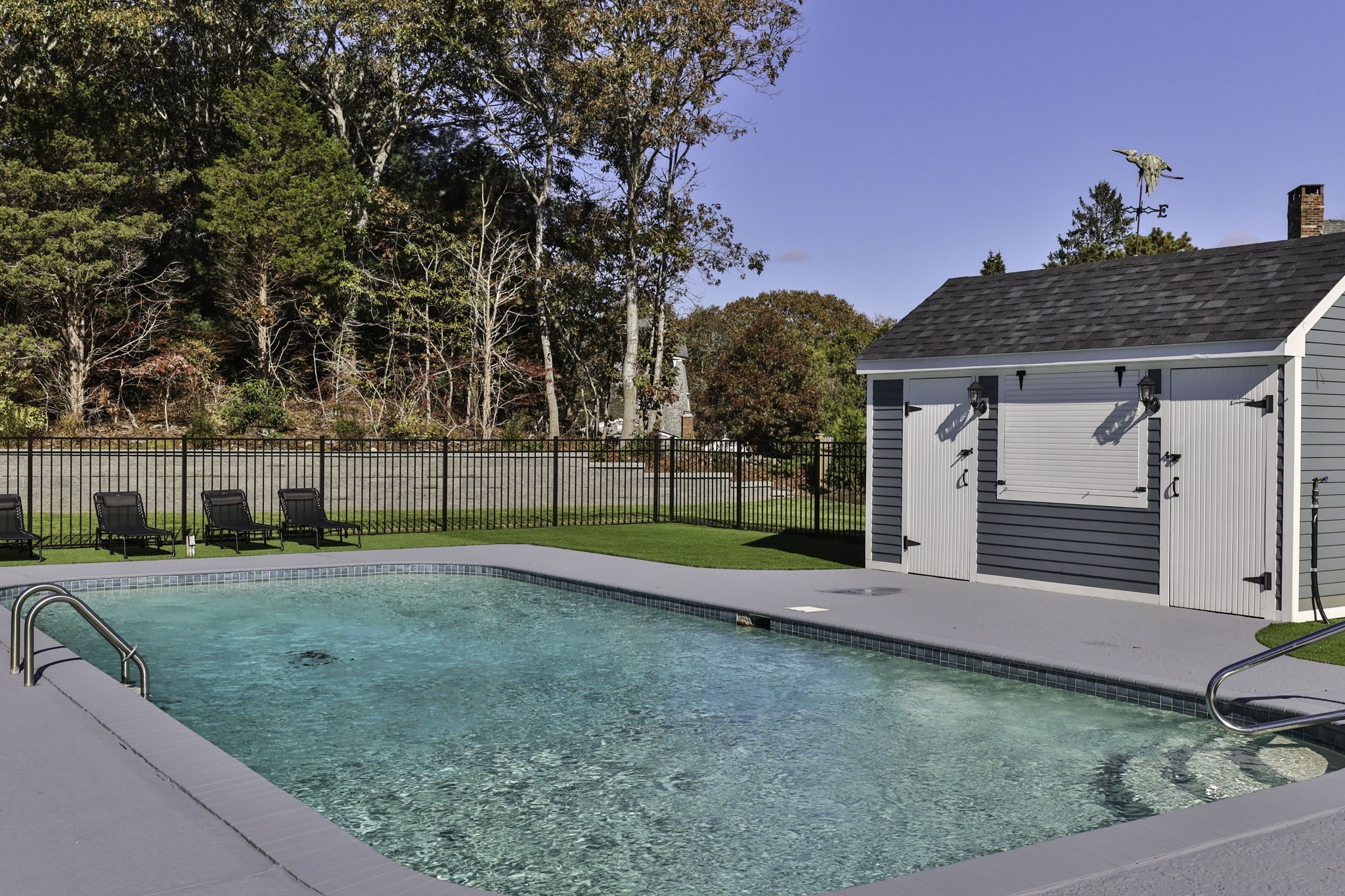 main property photo 15