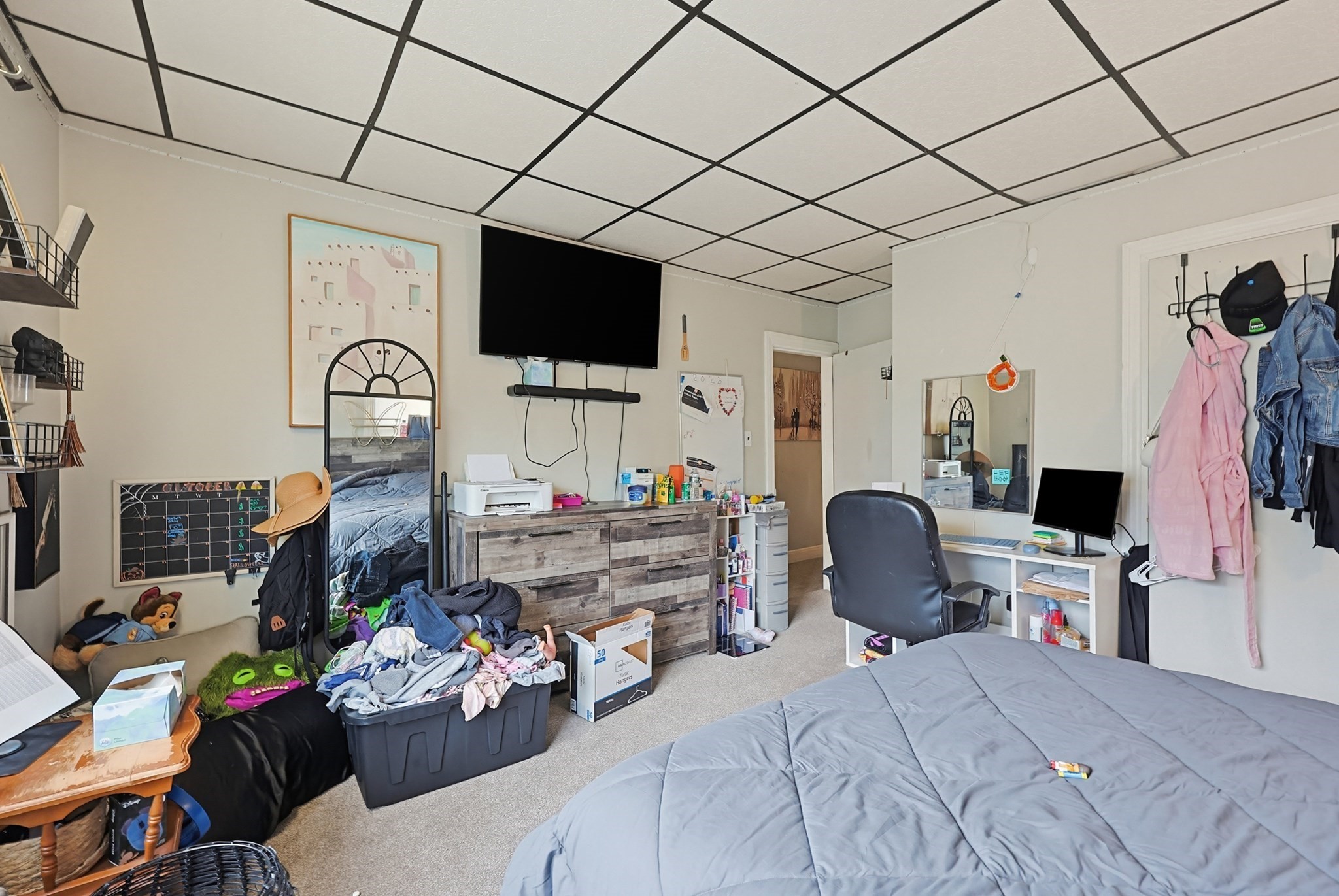 main property photo 18
