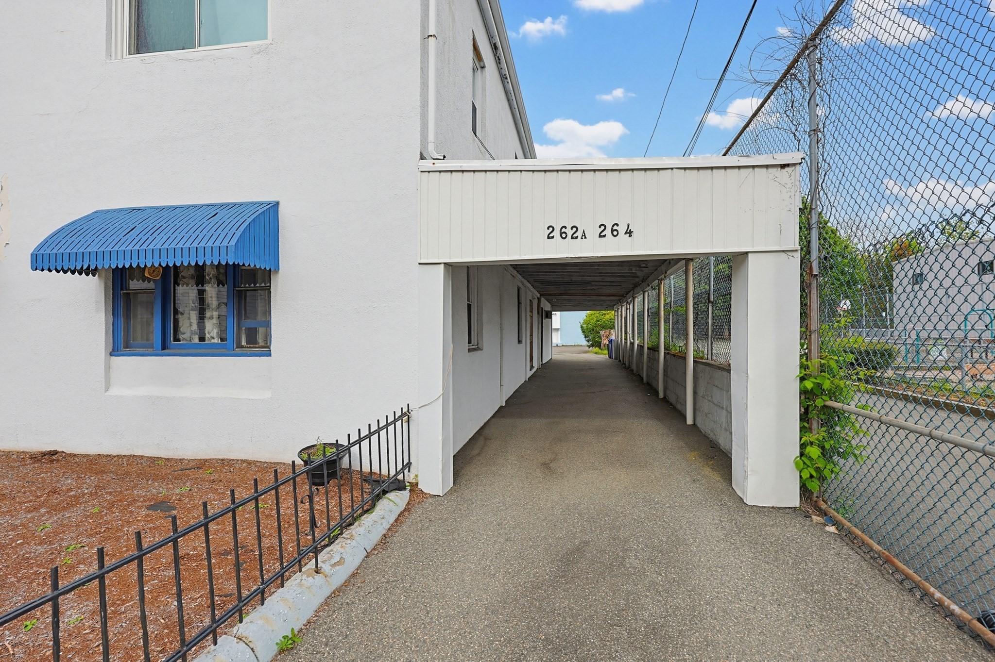 main property photo 22