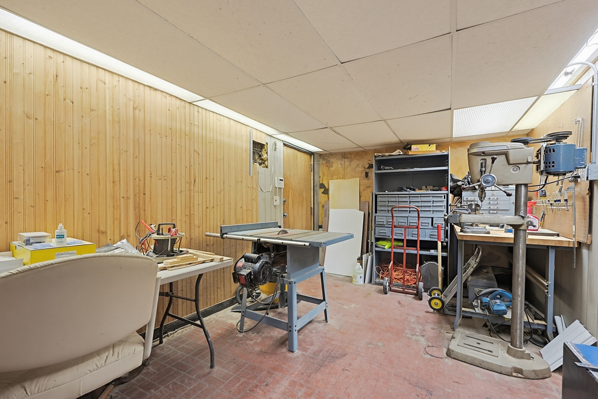 main property photo 26