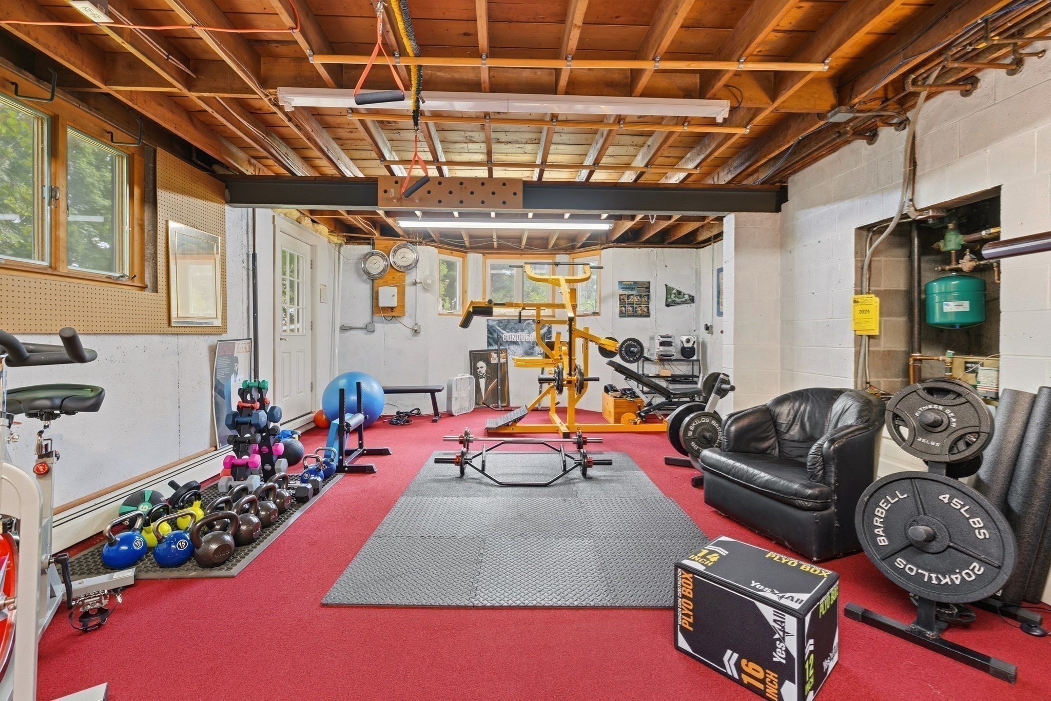 main property photo 33