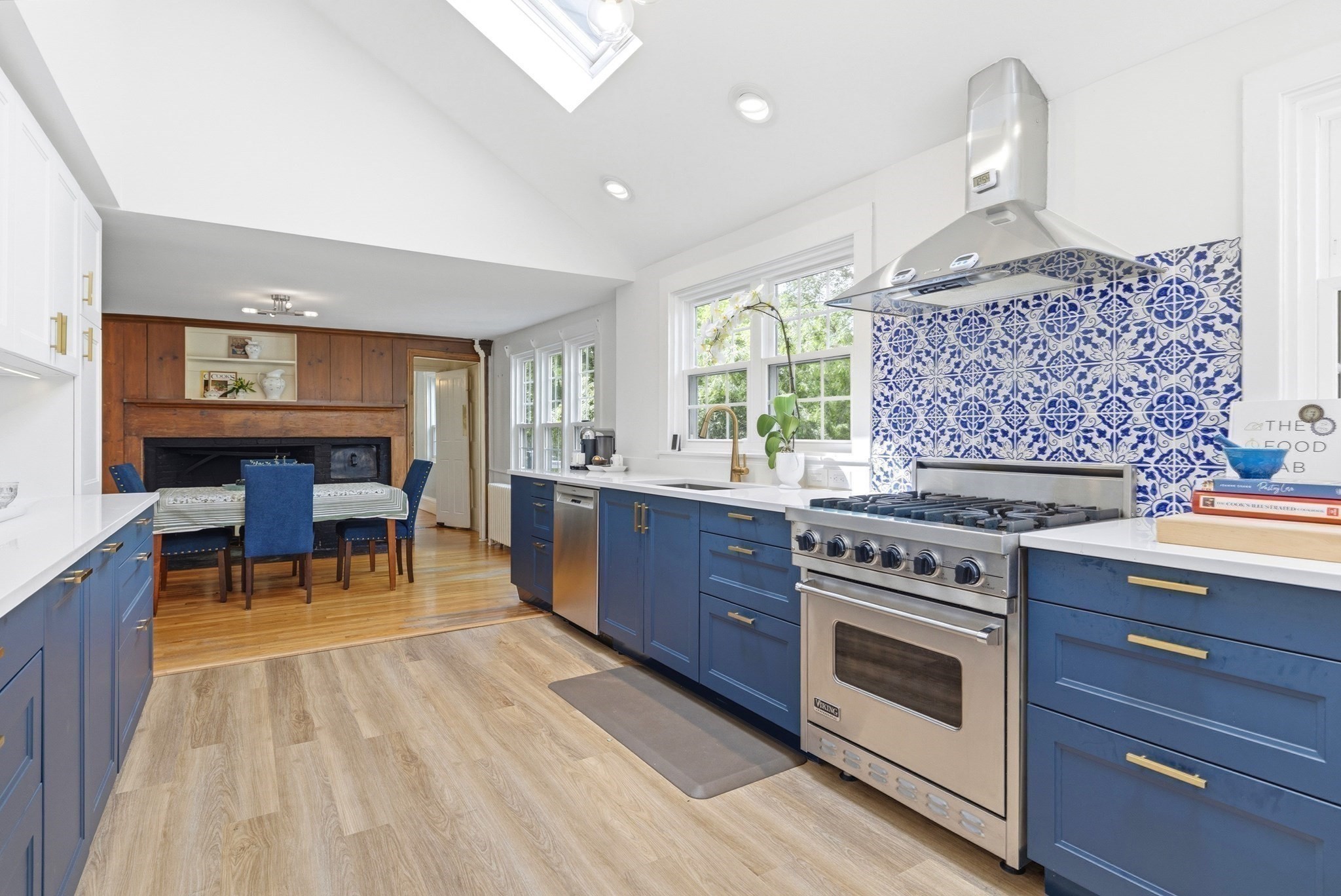main property photo 5