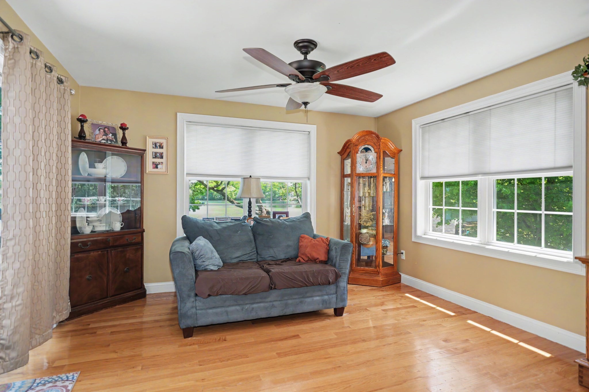 main property photo 41