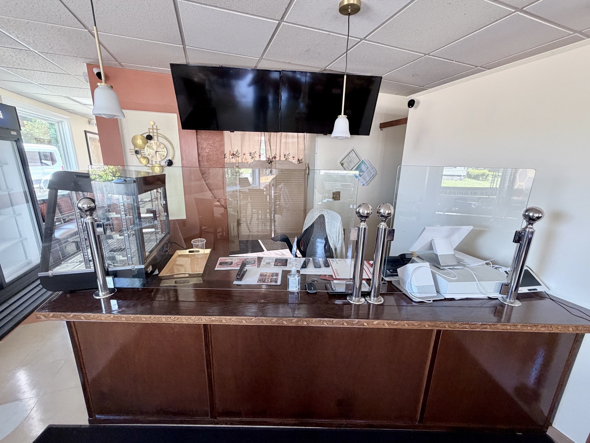 main property photo 8