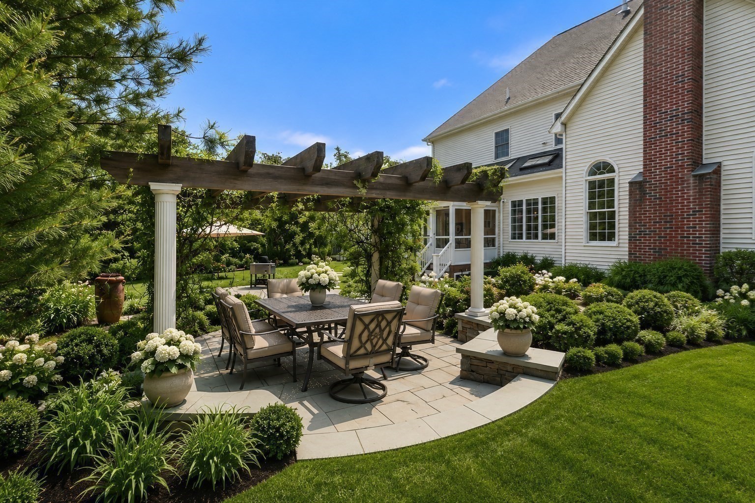 main property photo 31