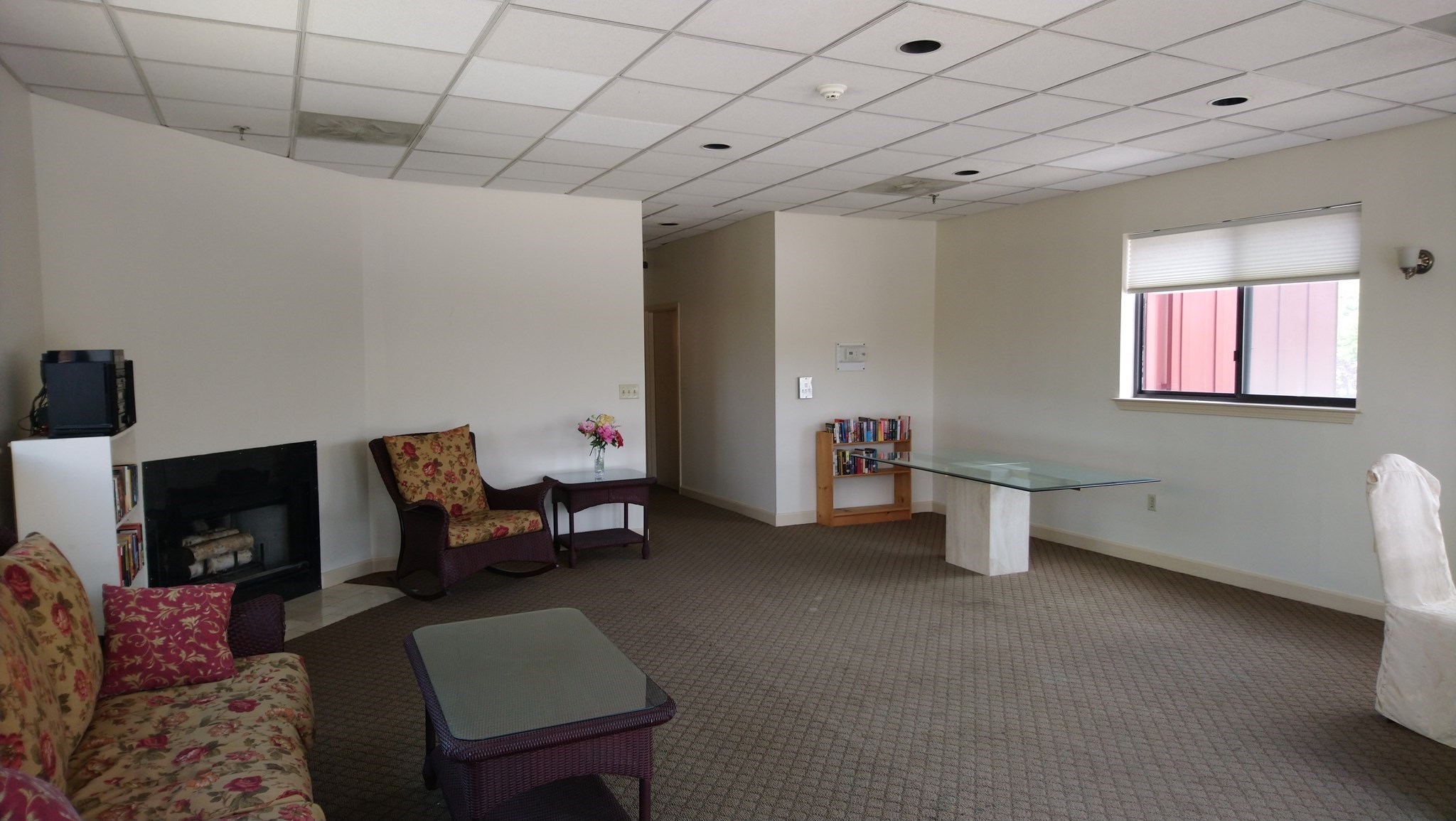 main property photo 14