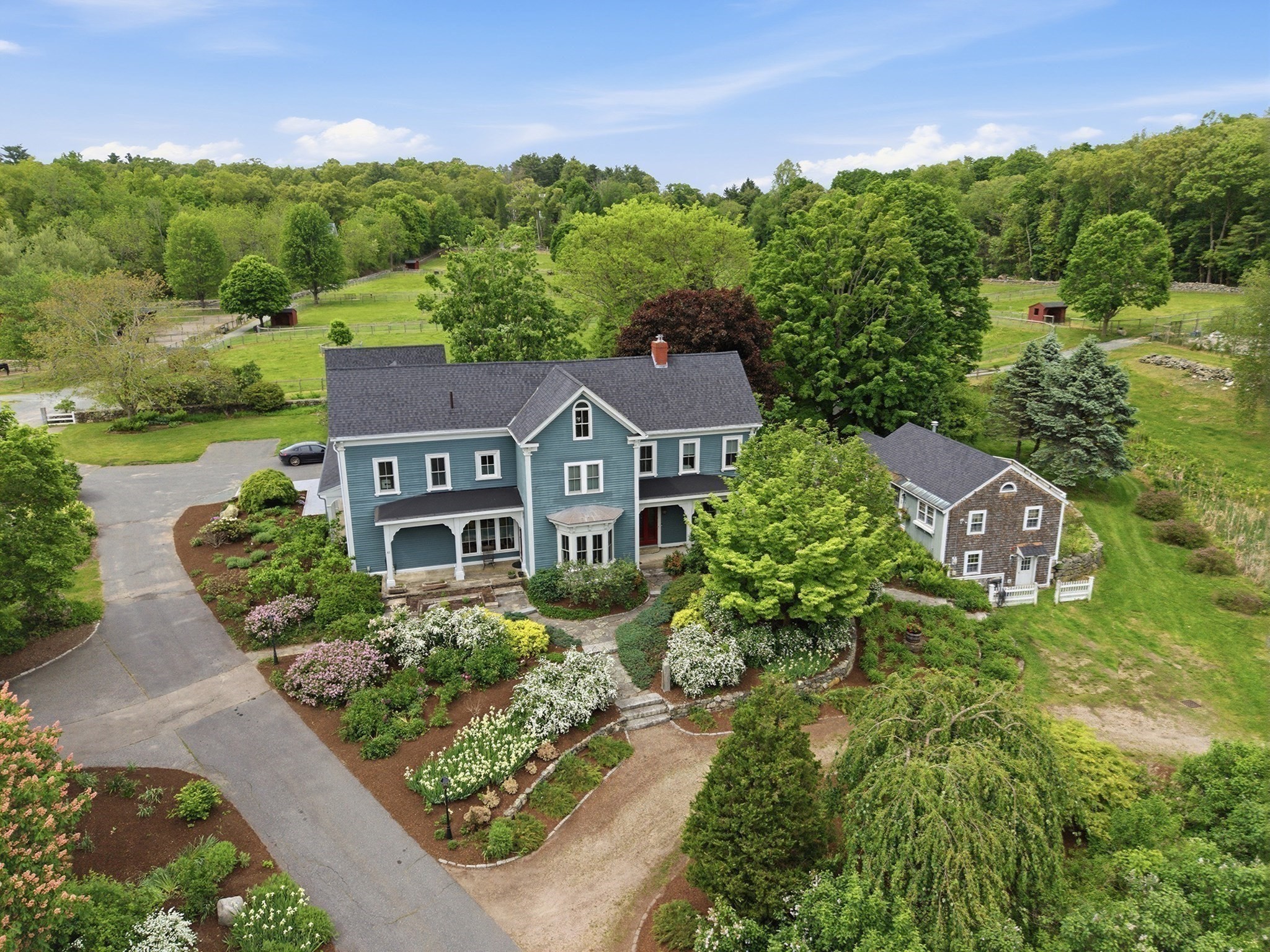 main property photo 23
