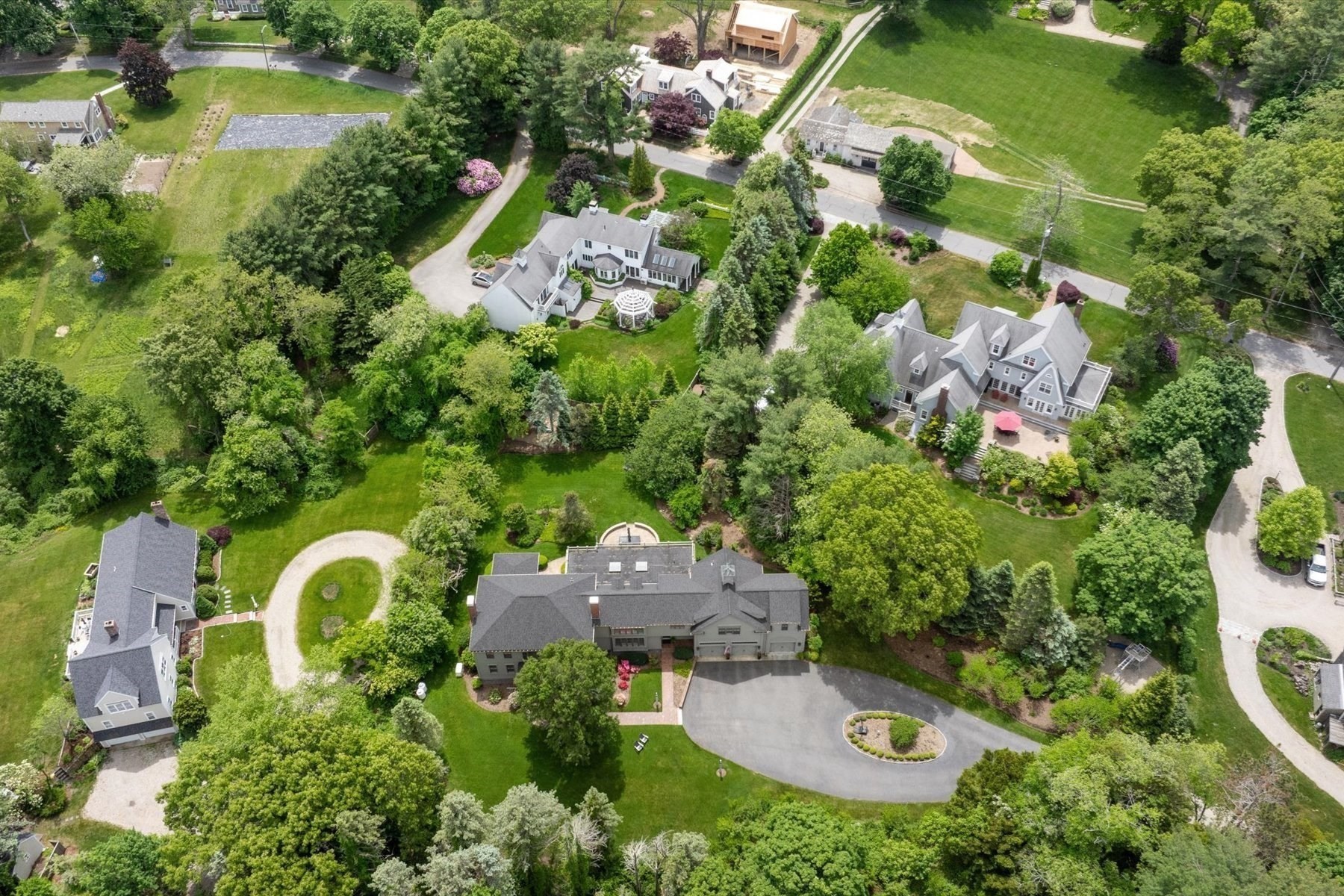 main property photo 37