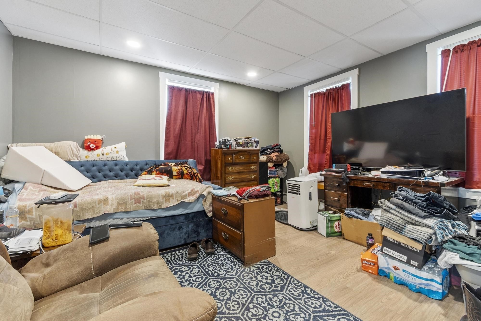 main property photo 8