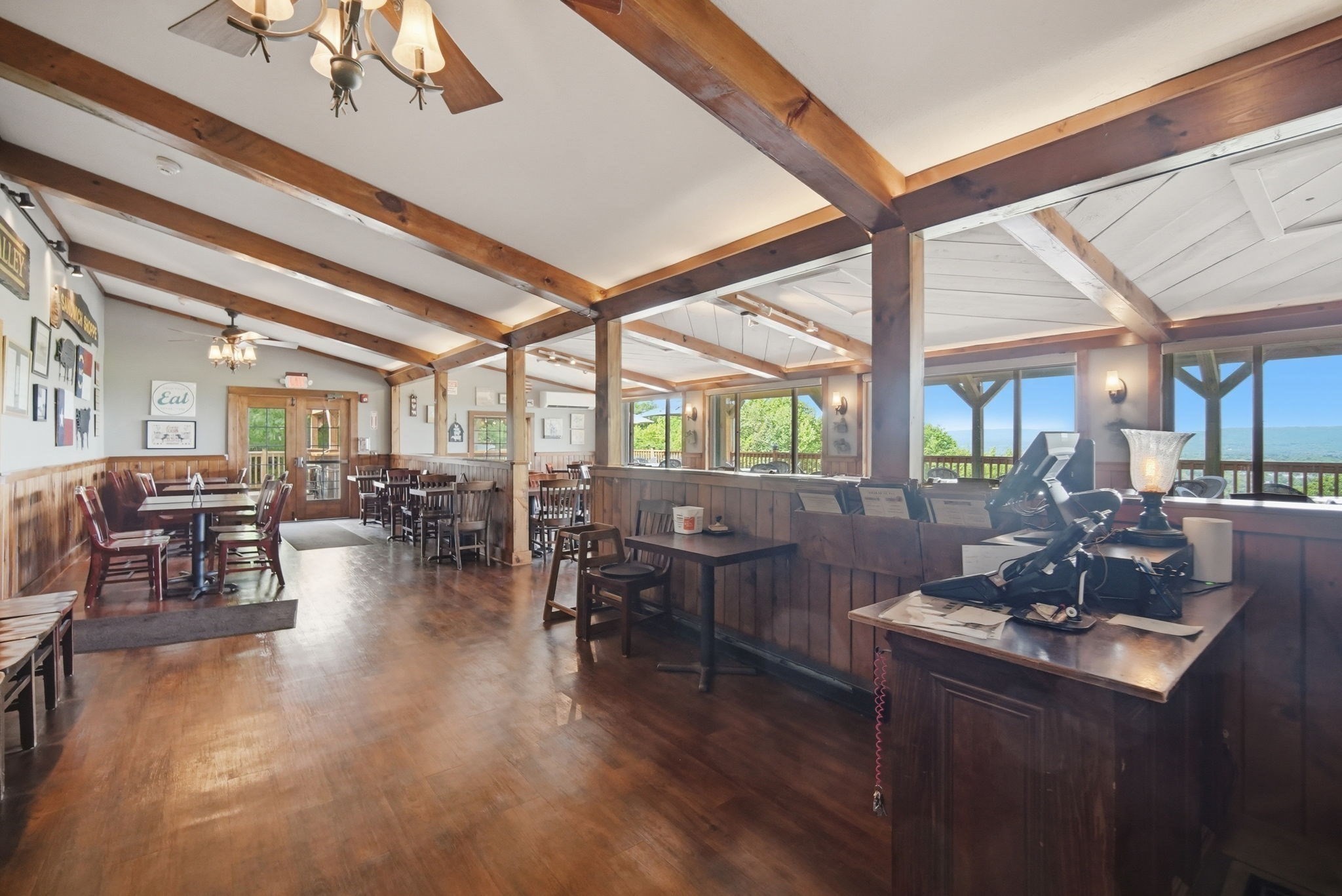 main property photo 7