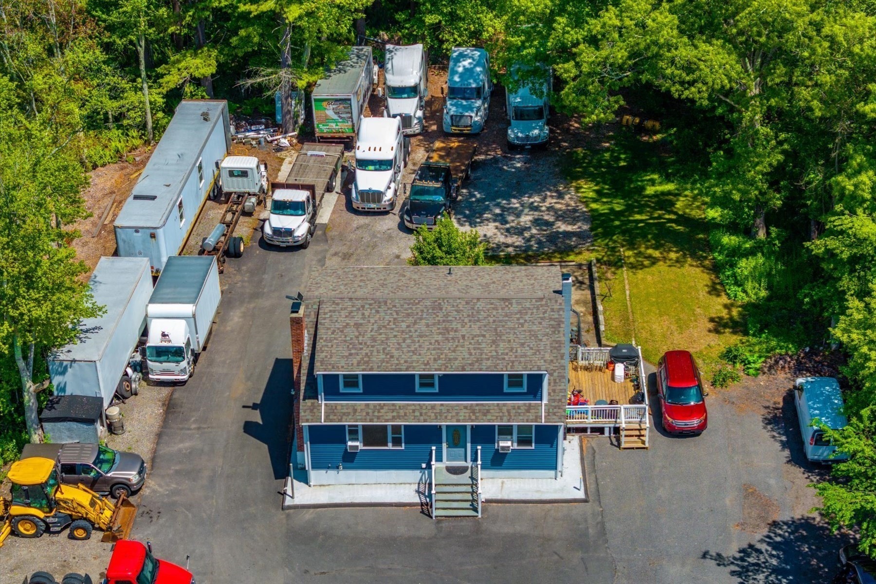 main property photo 30