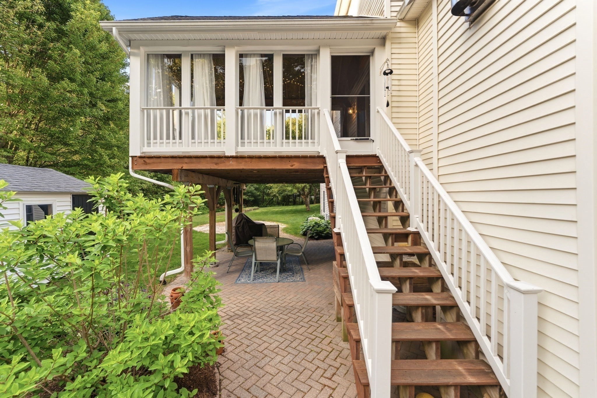 main property photo 27