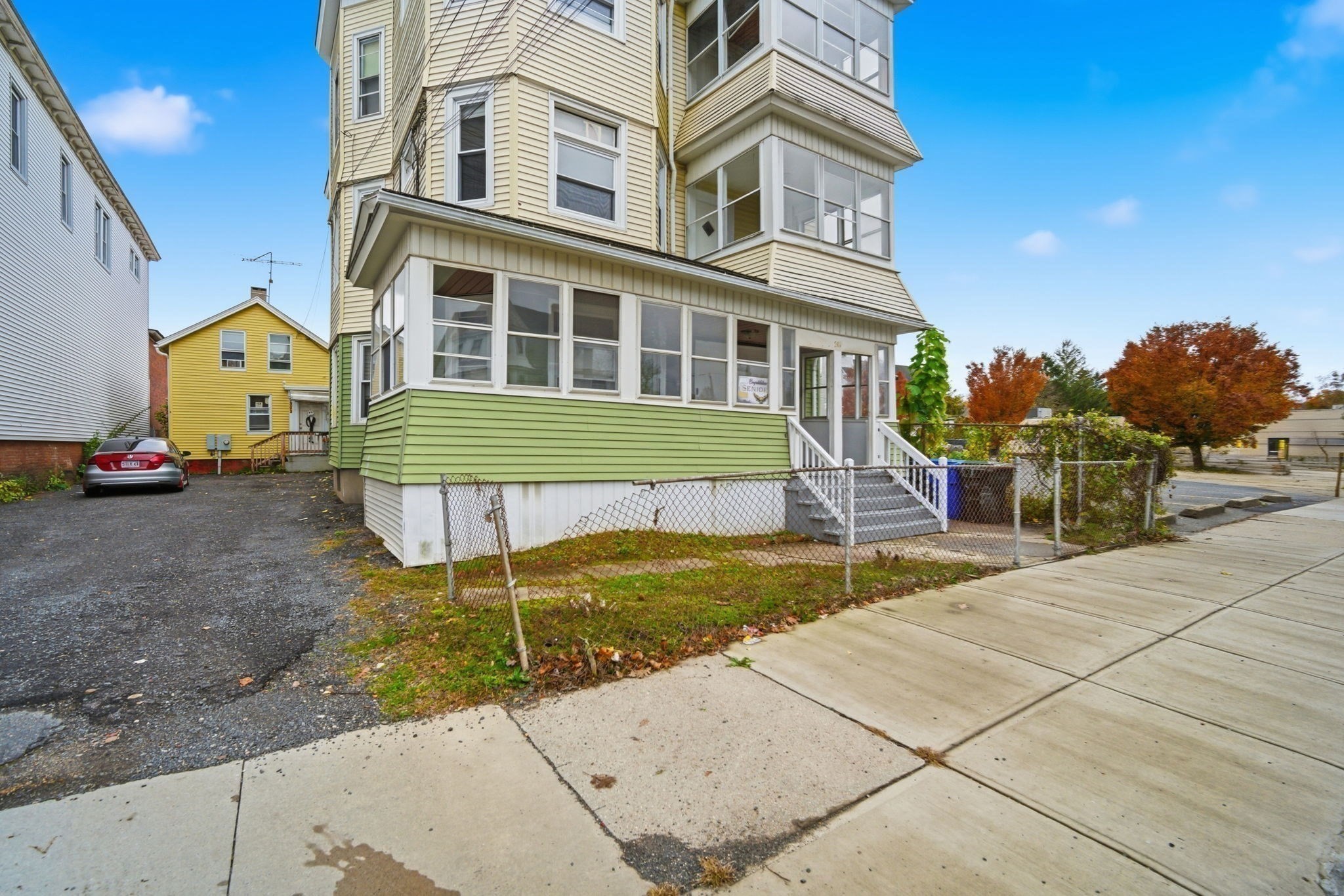main property photo 27