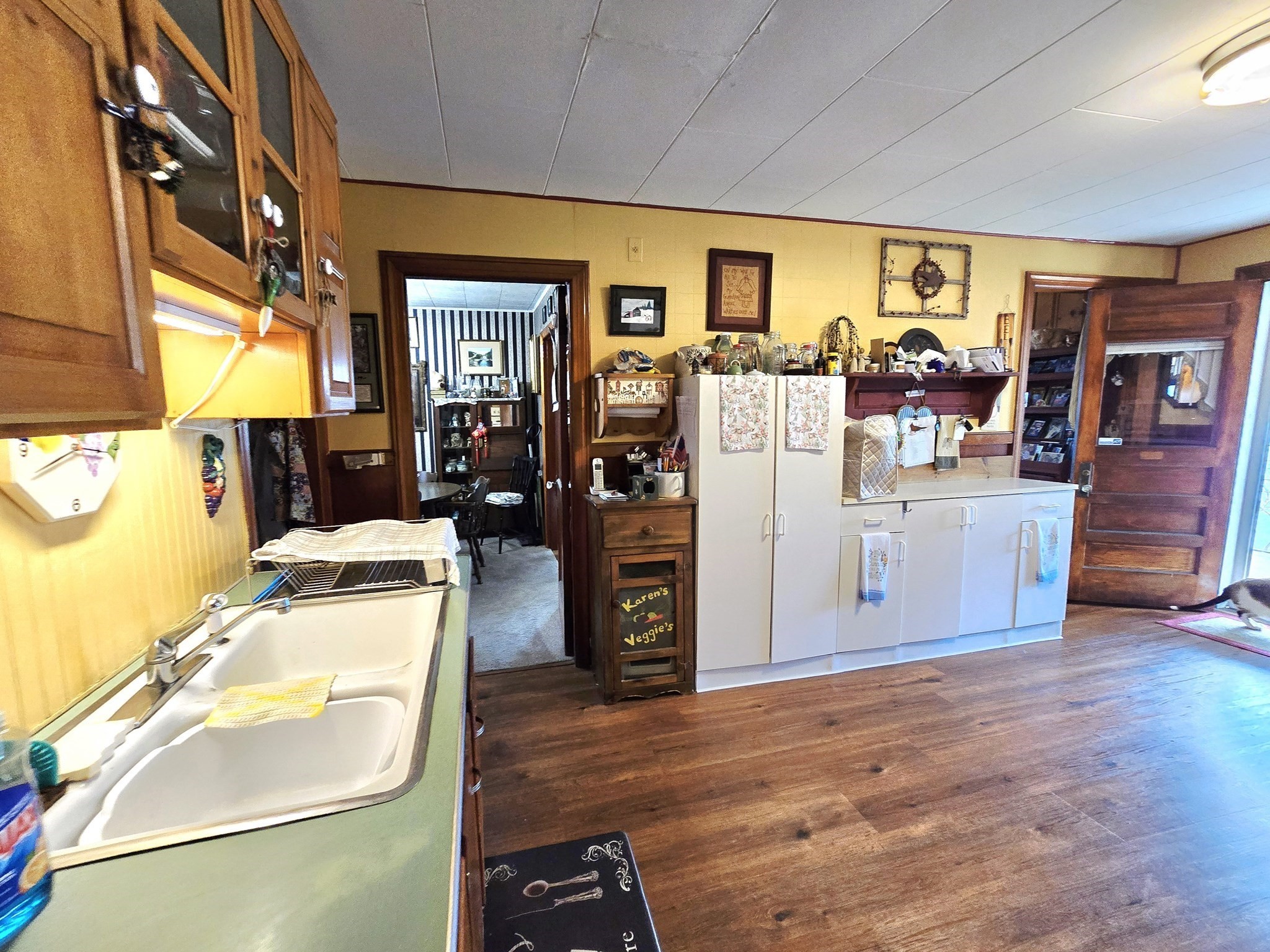 main property photo 17