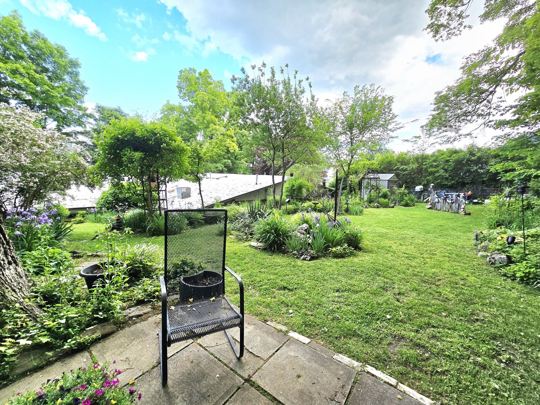 main property photo 31
