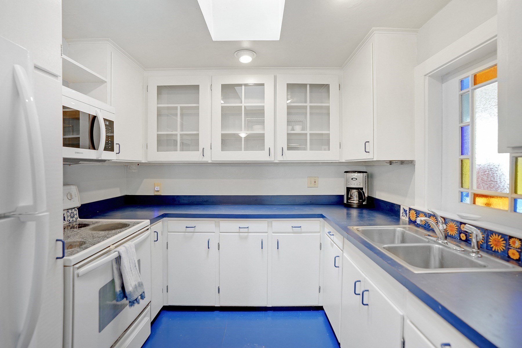main property photo 10
