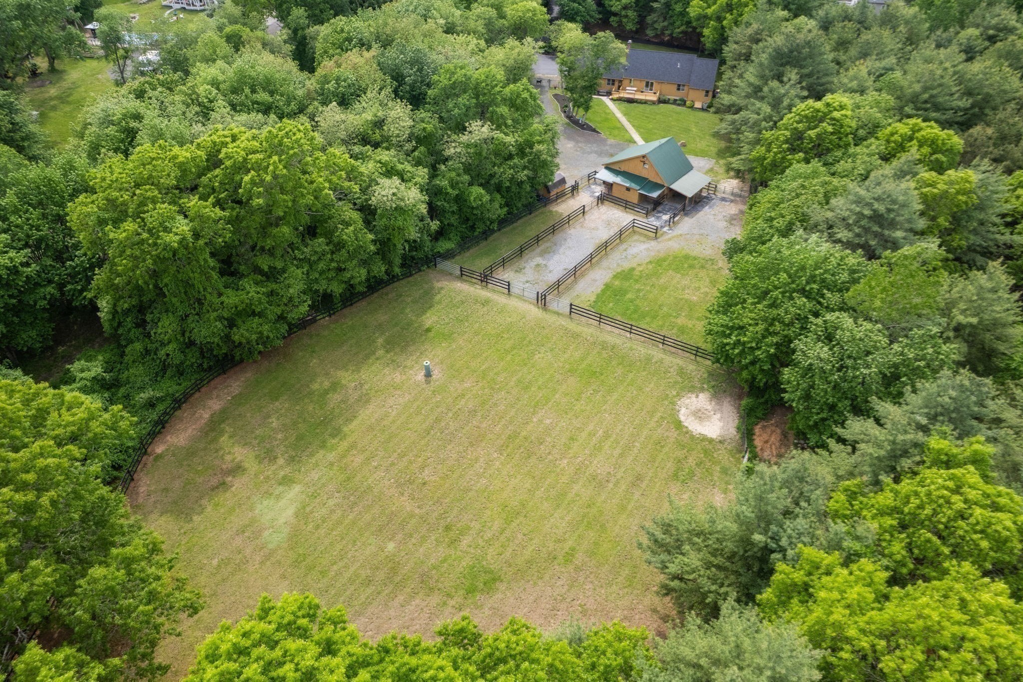 main property photo 37