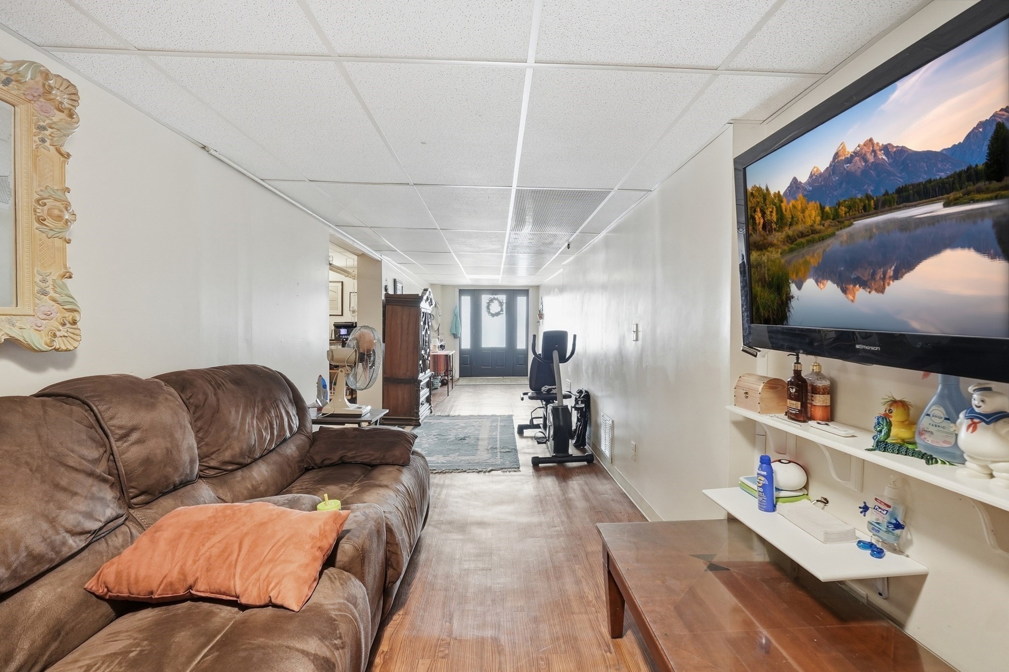 main property photo 28