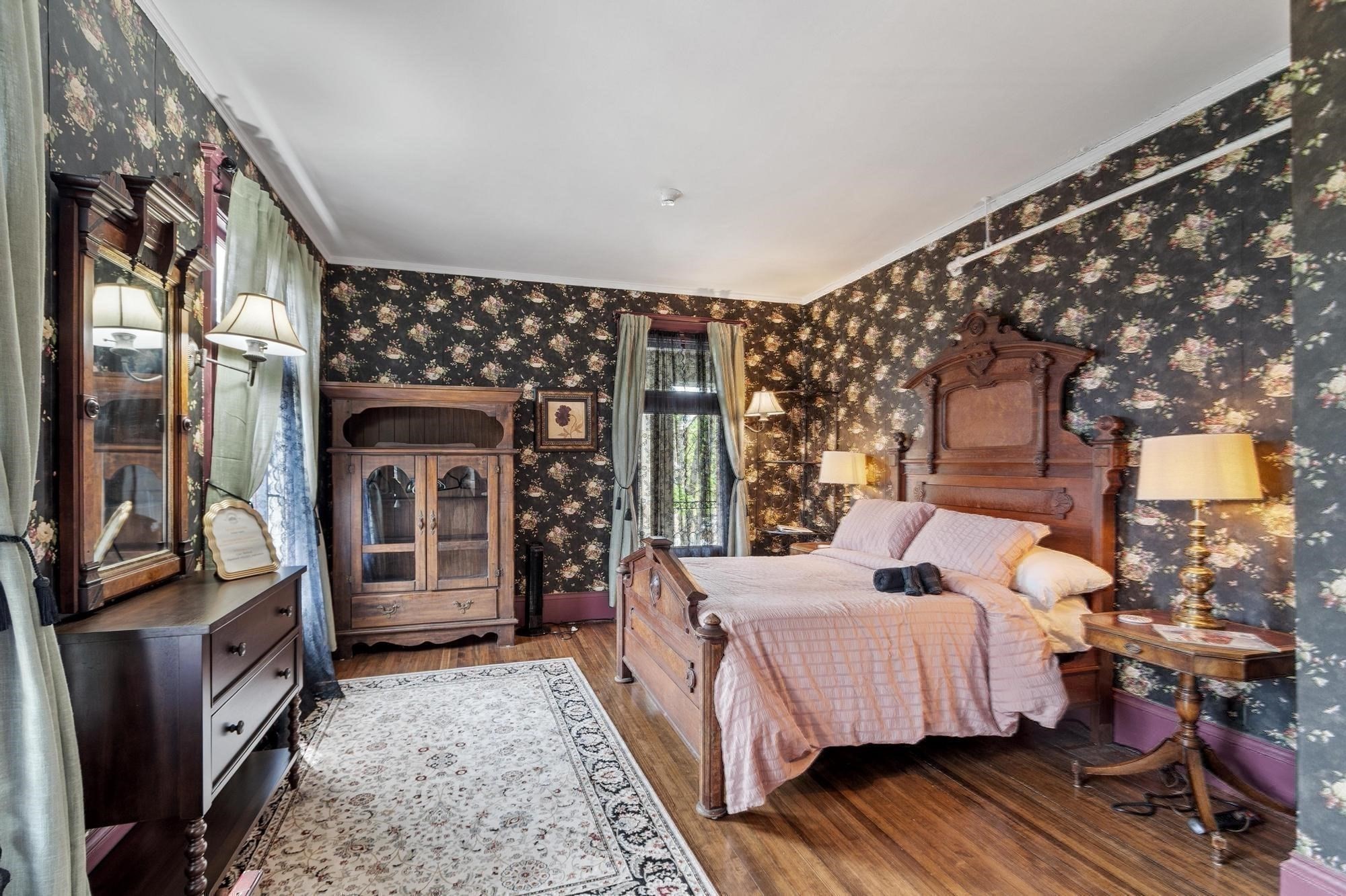 main property photo 24