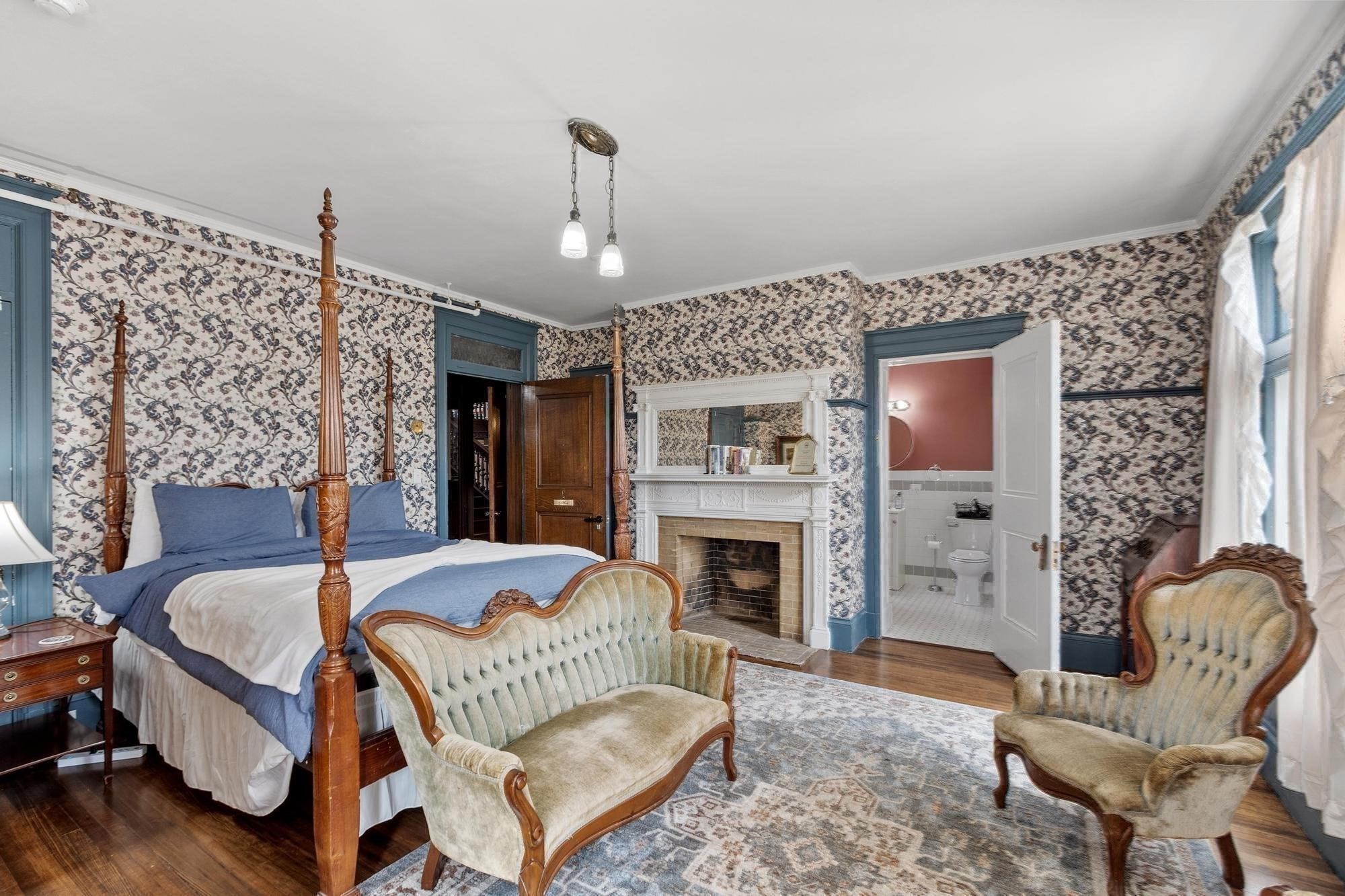 main property photo 29