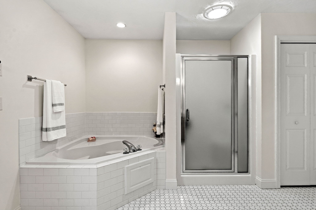 property viewer photo 20