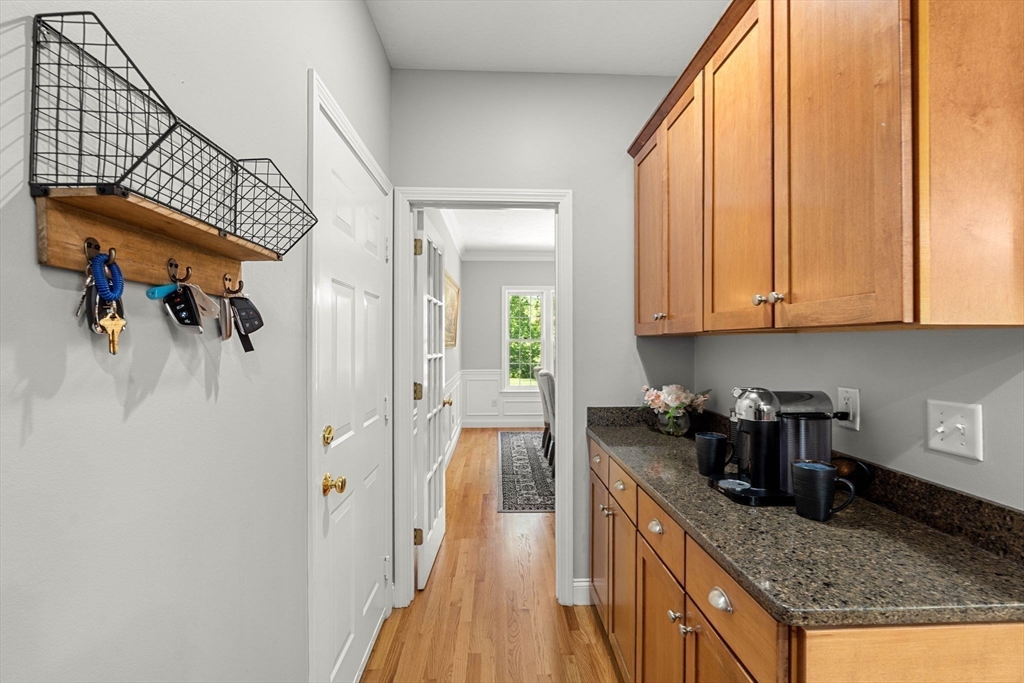 property viewer photo 6