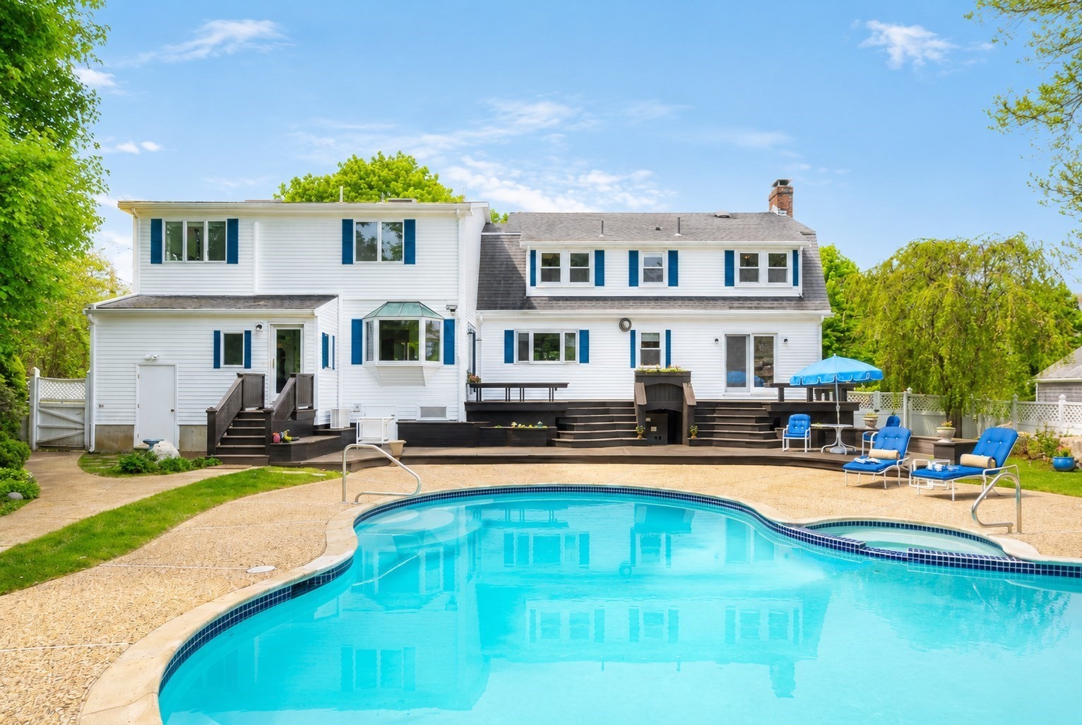 main property photo 2