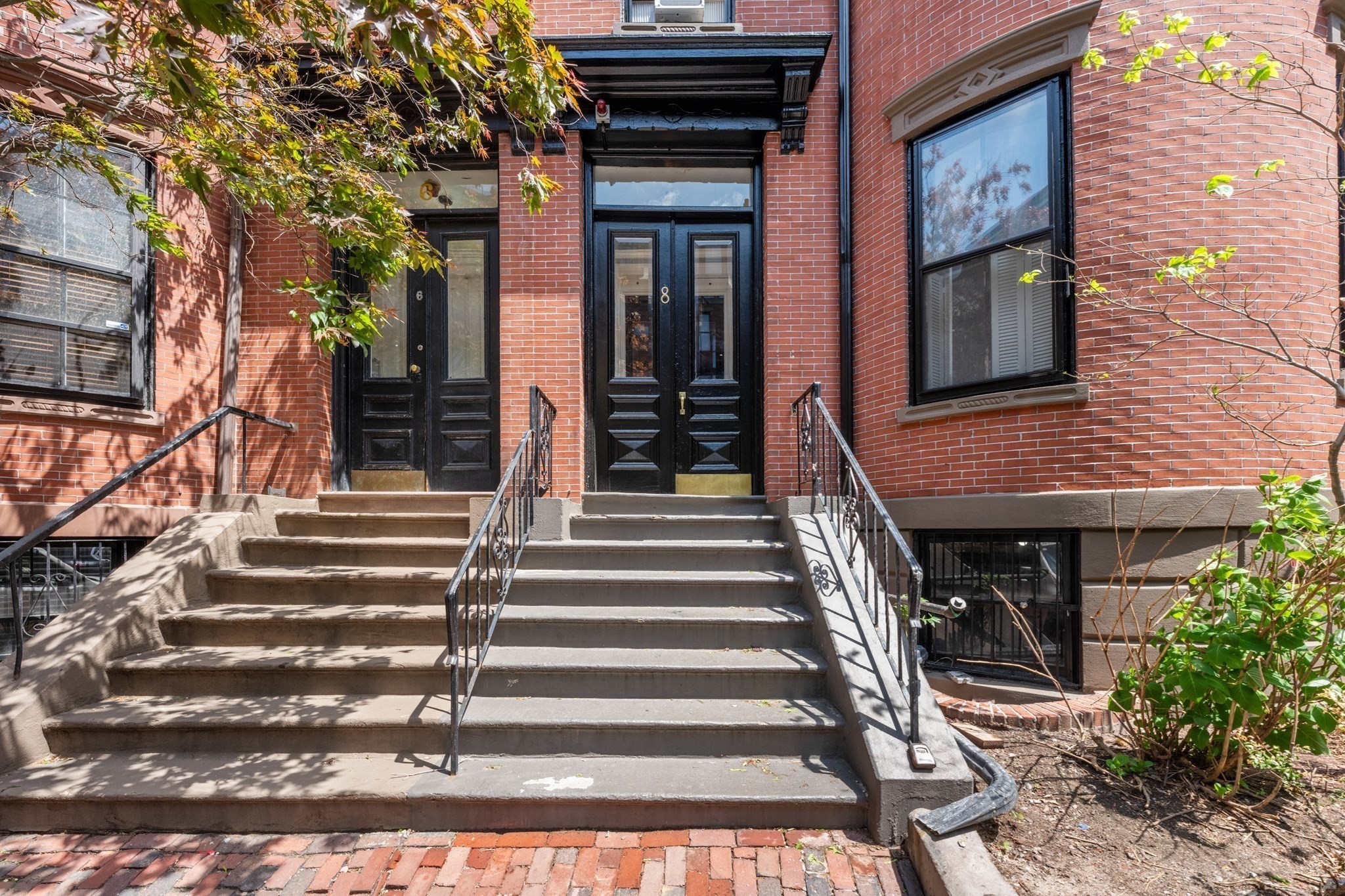 main property photo 10