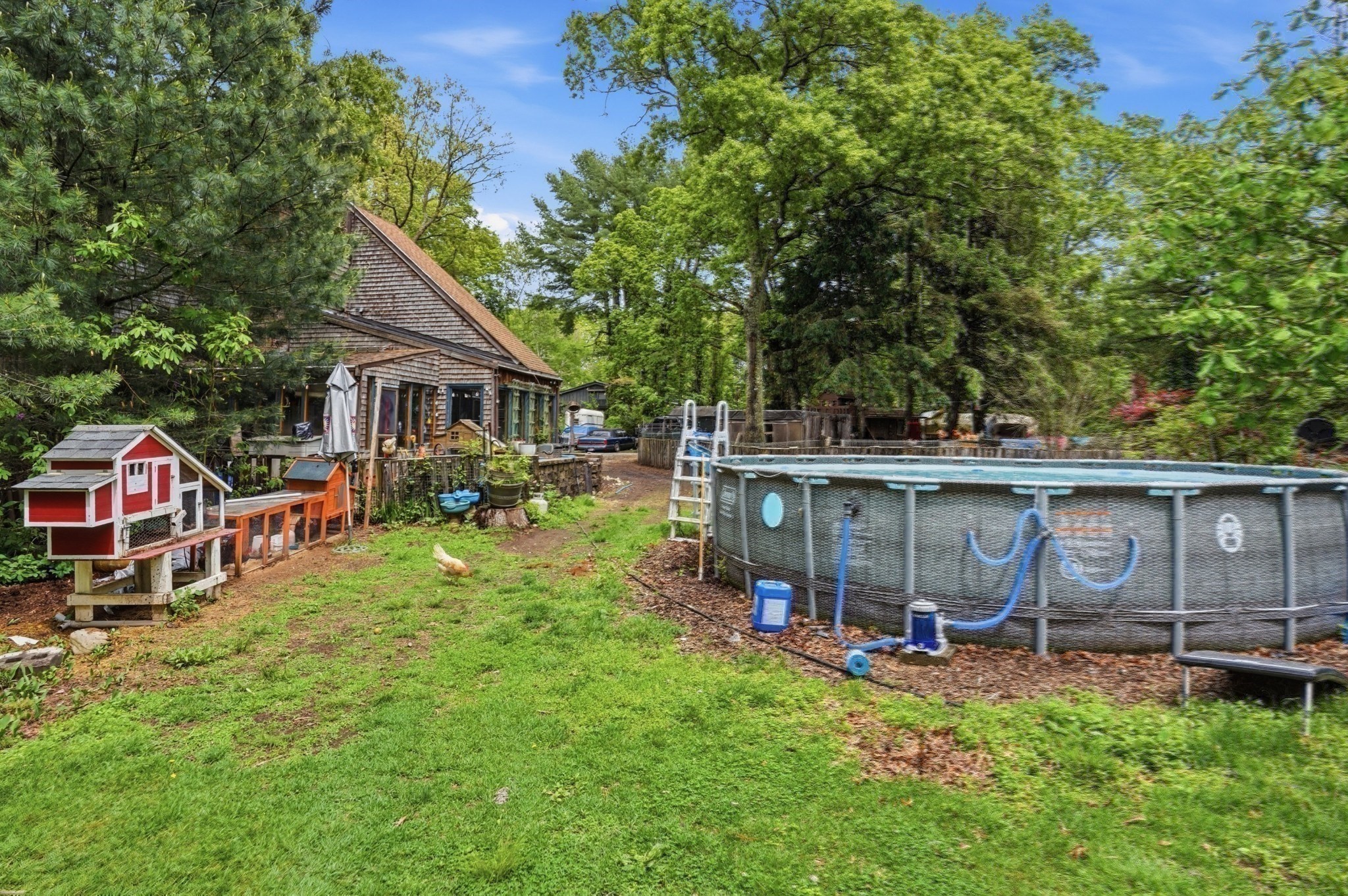main property photo 32