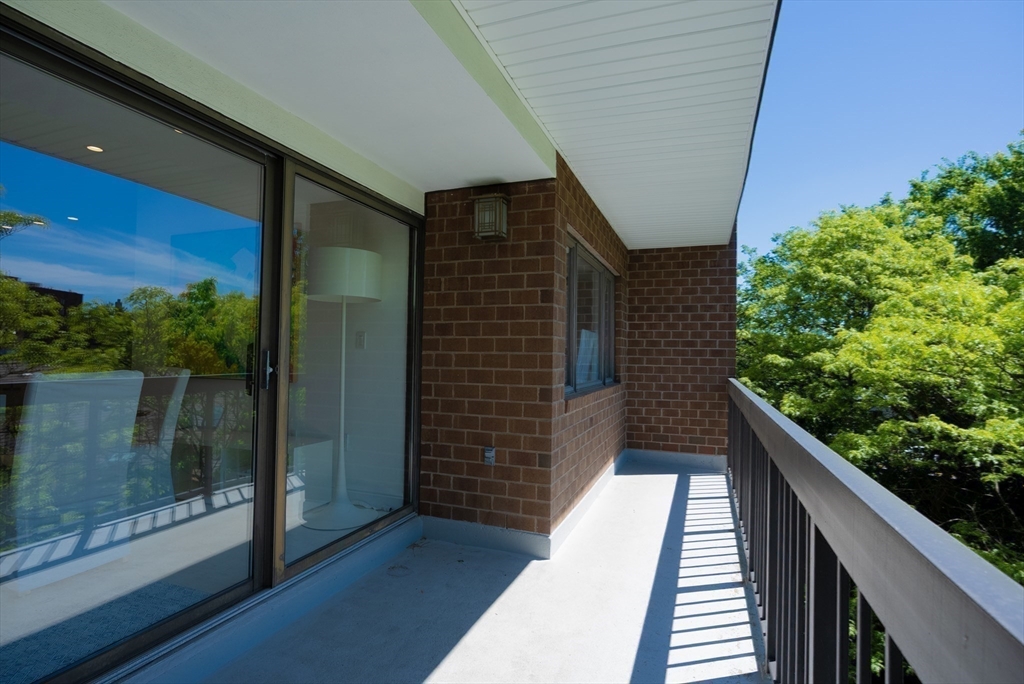 property viewer photo 14