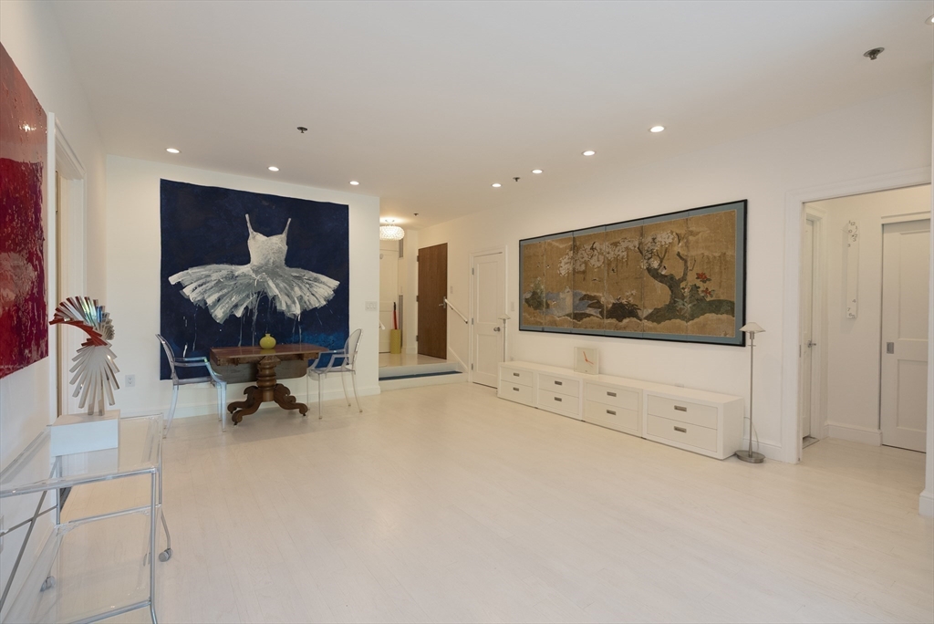 property viewer photo 19