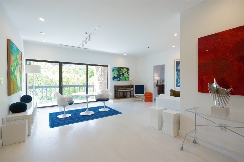 property viewer photo 20