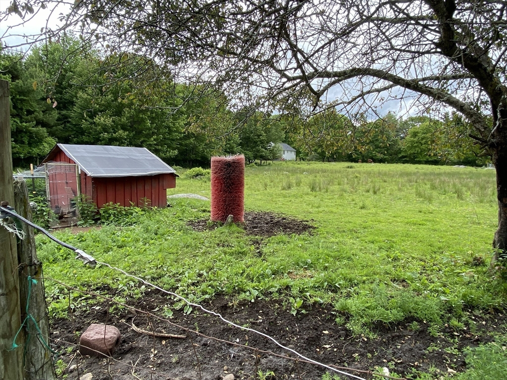 main property photo 20