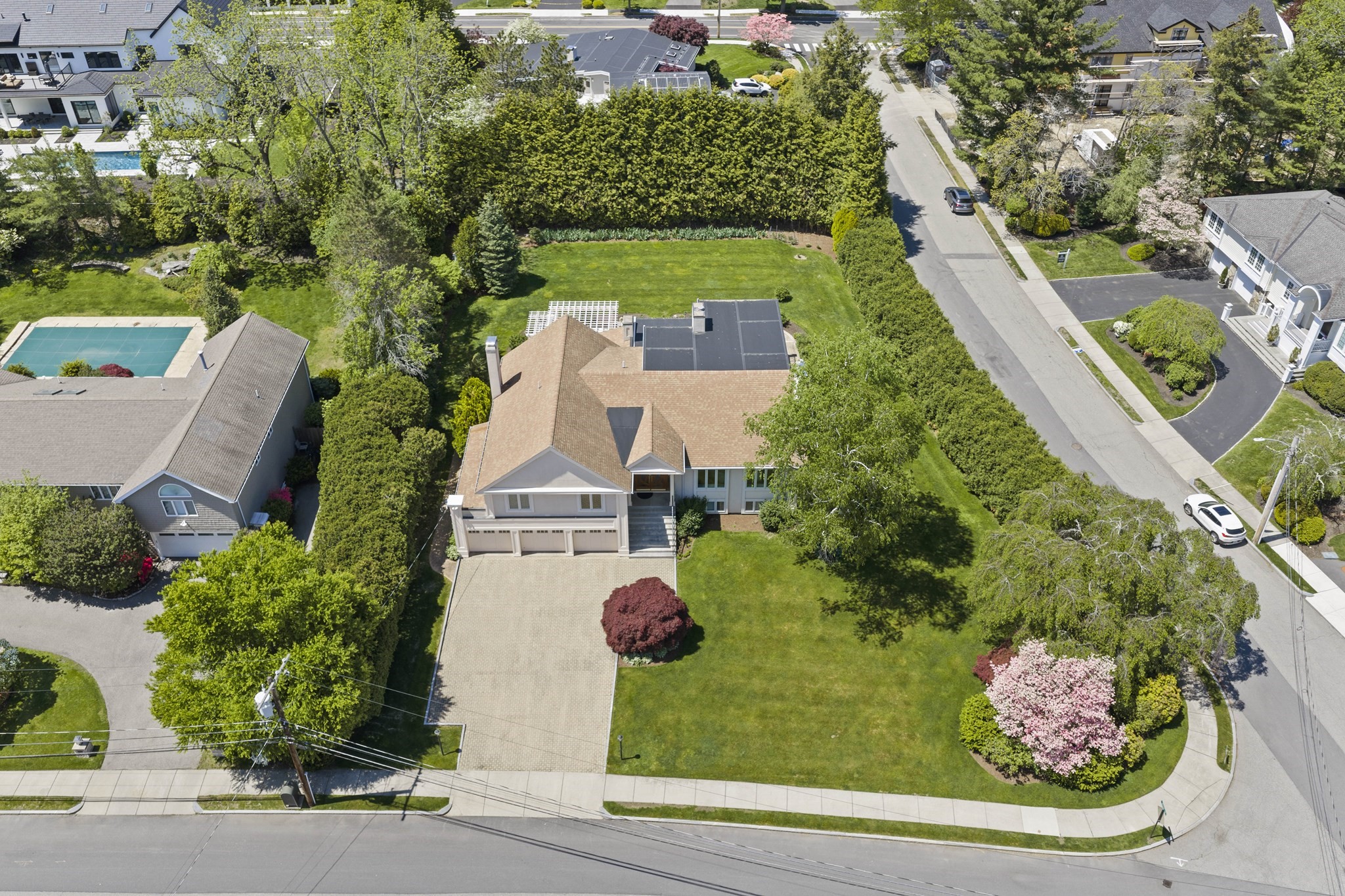 main property photo 41
