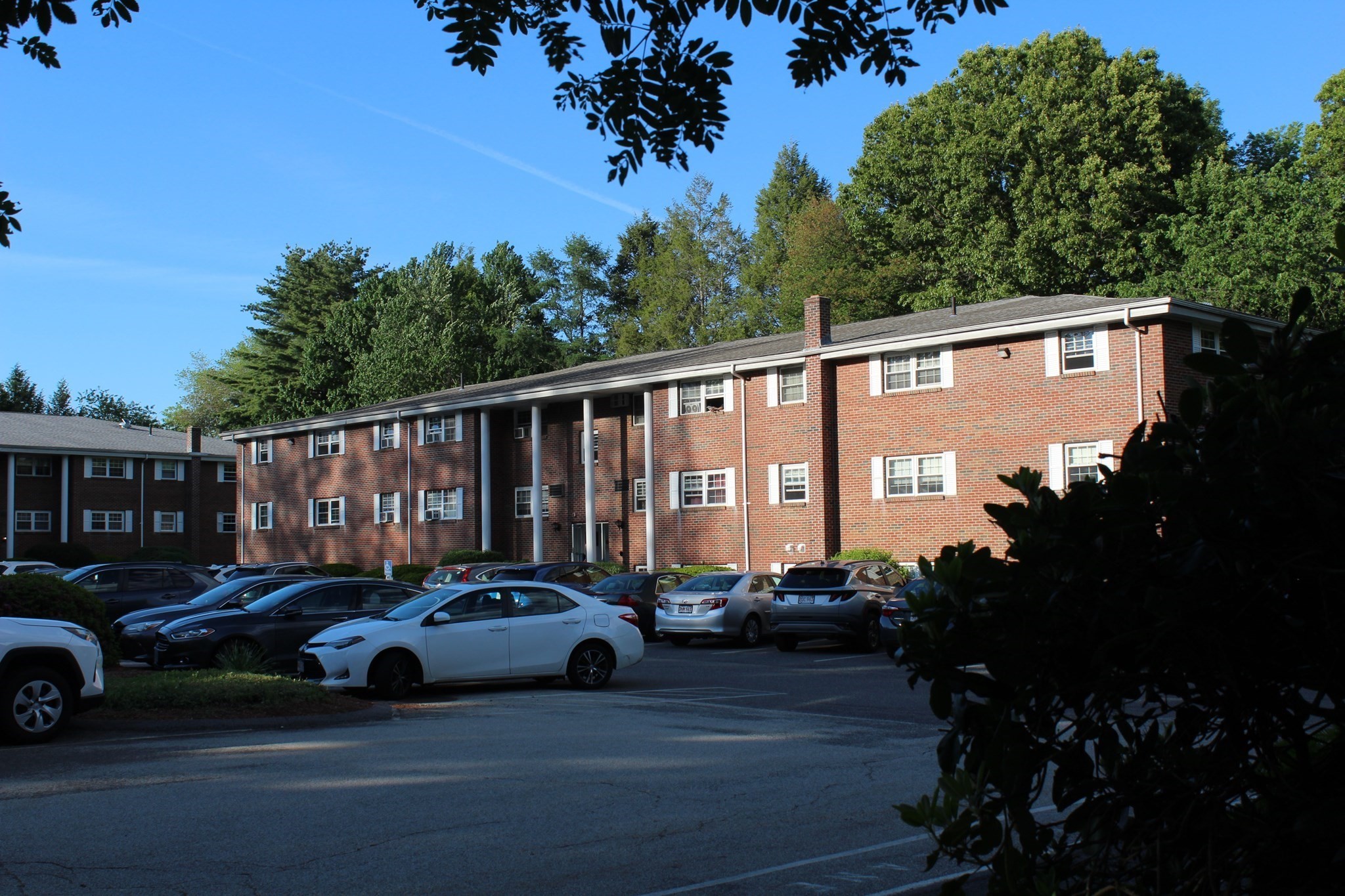 main property photo 16