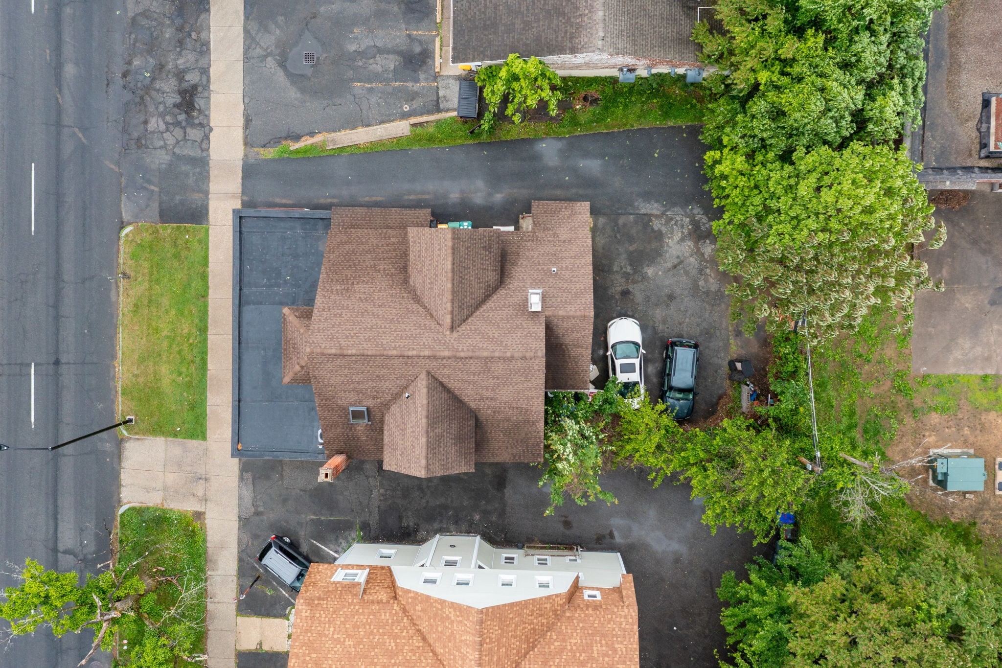main property photo 39