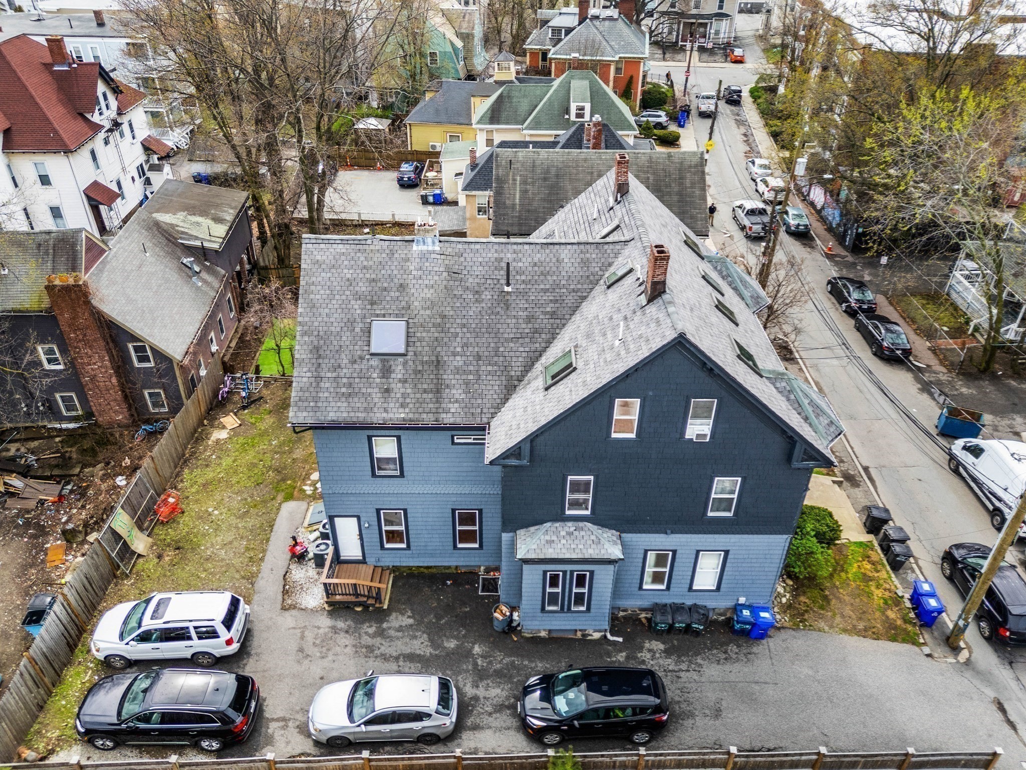 main property photo 8