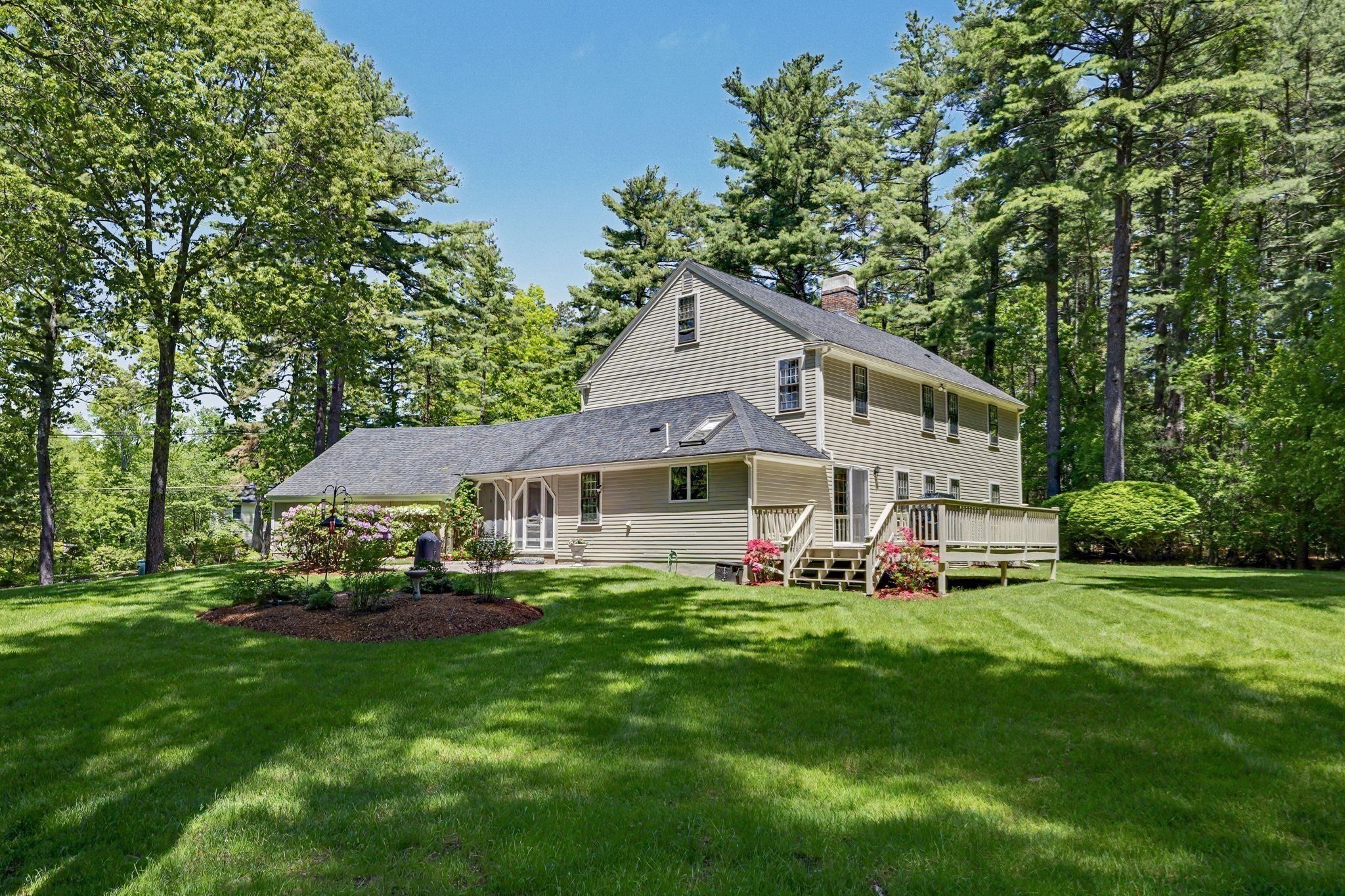 main property photo 30