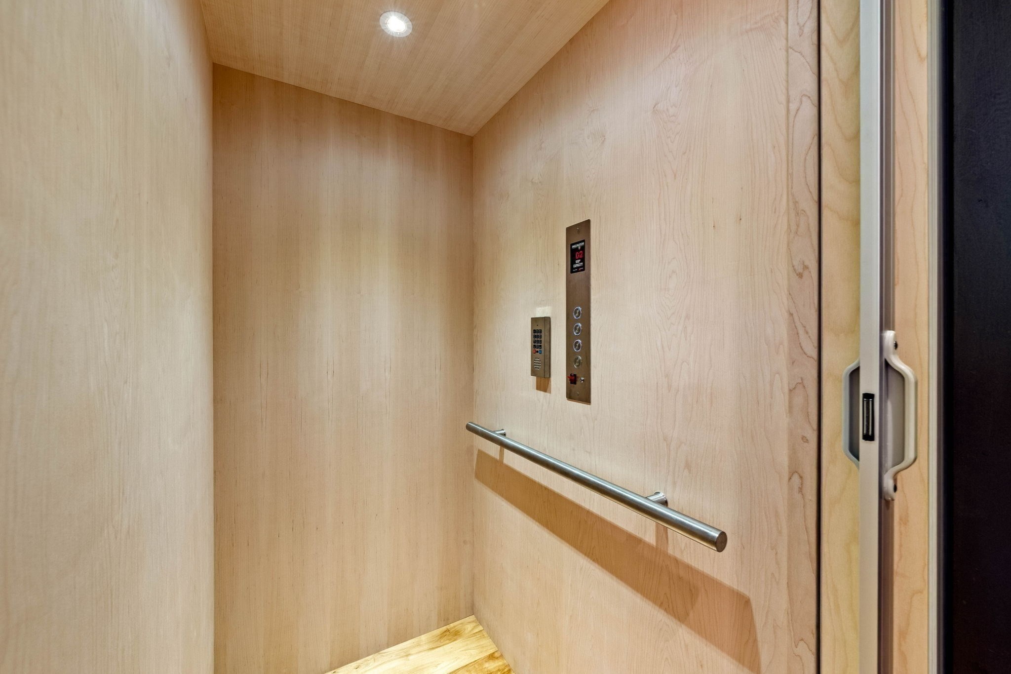 main property photo 24