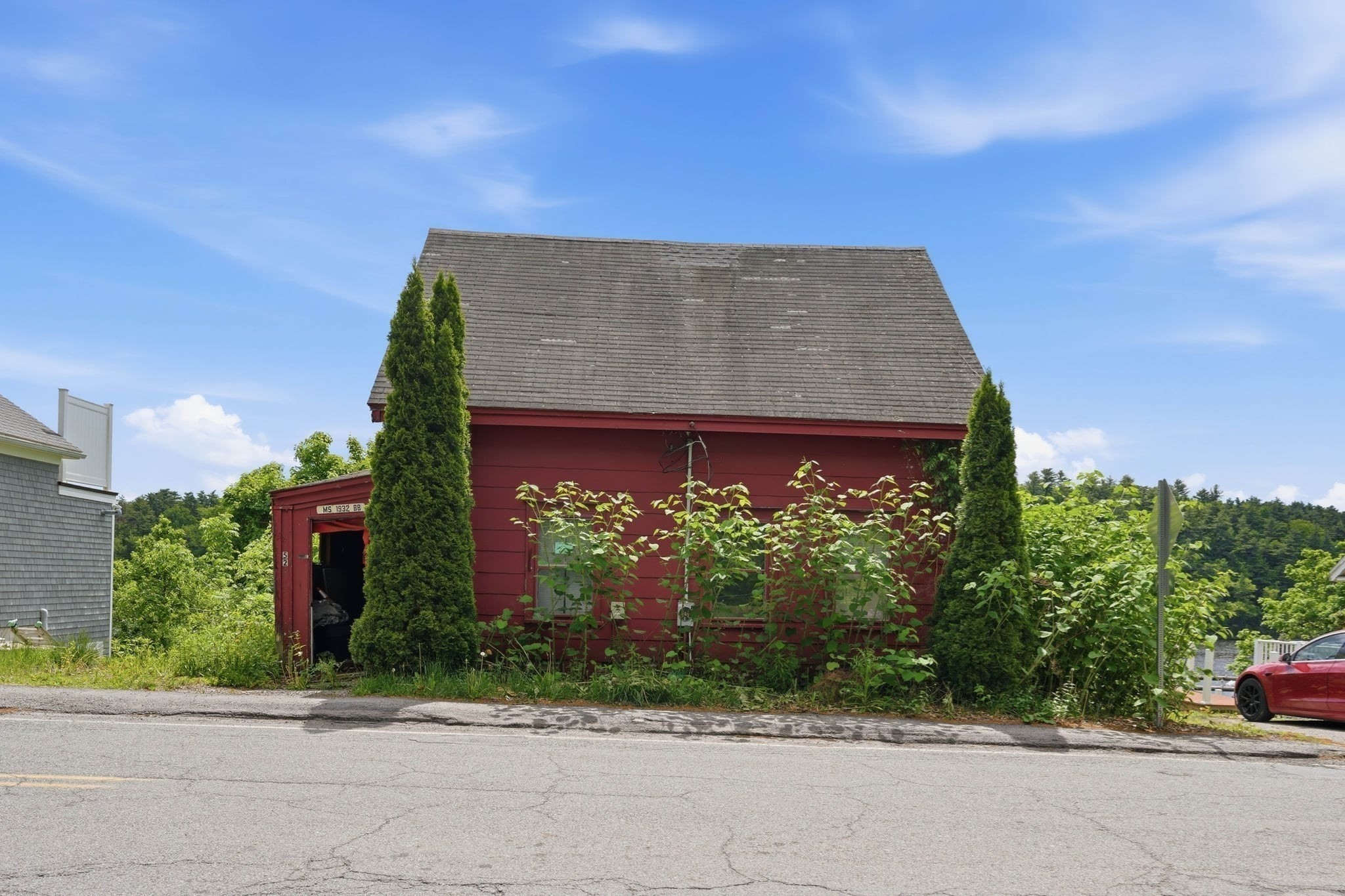main property photo 14
