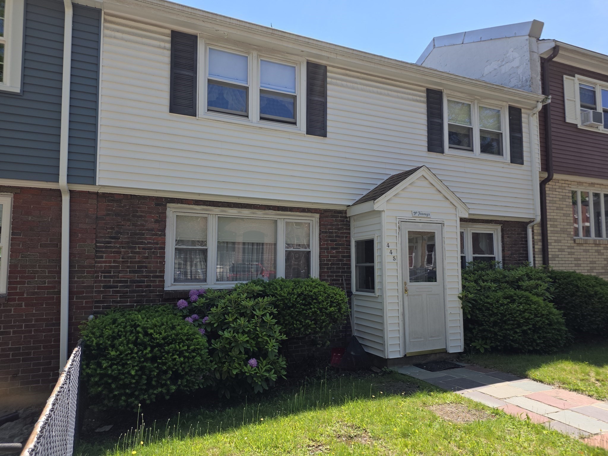 main property photo 17