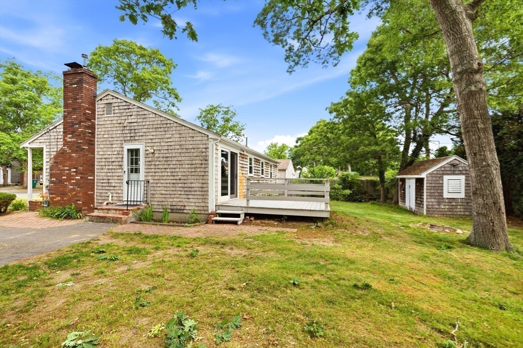 main property photo 32
