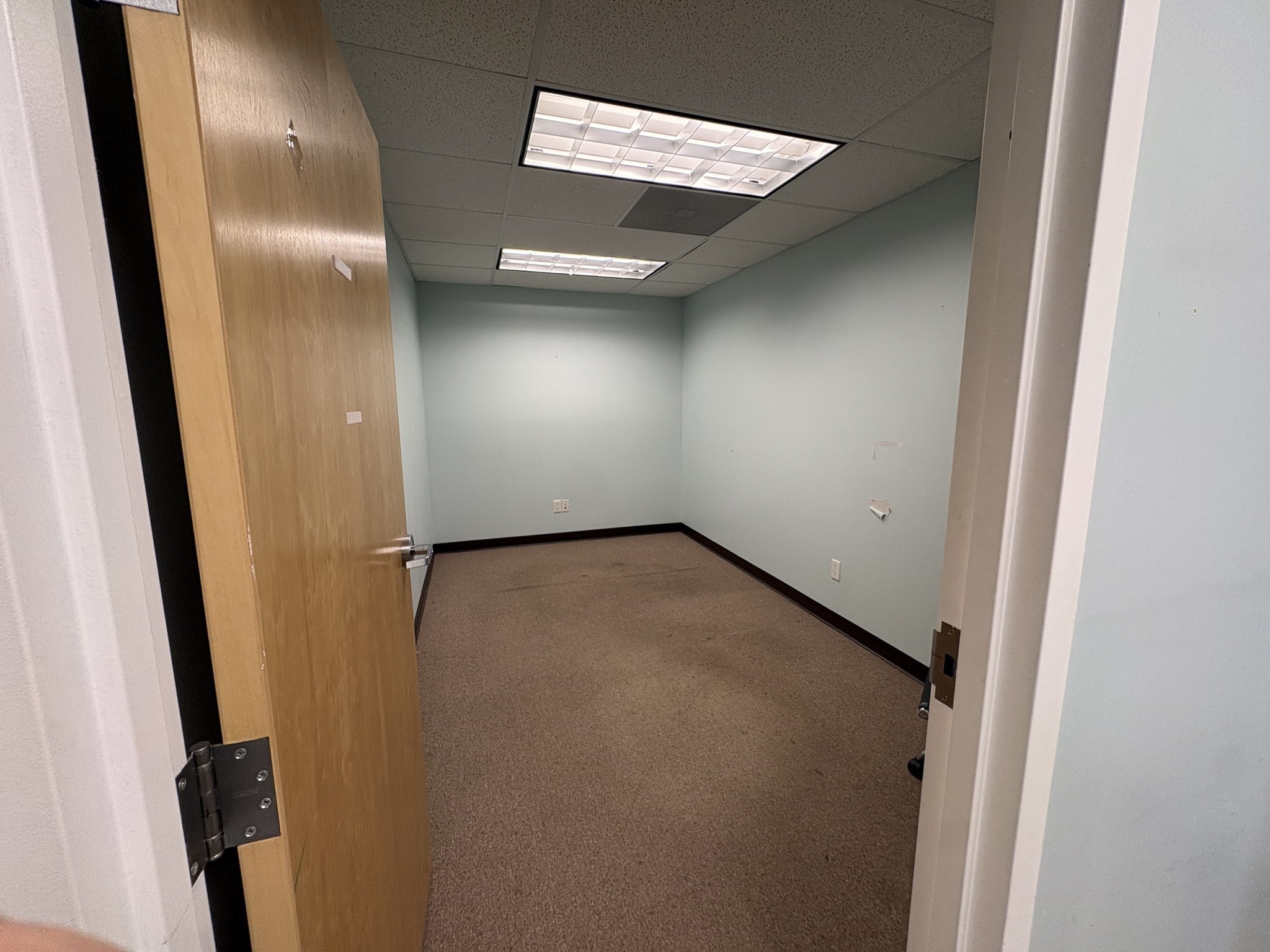 main property photo 12