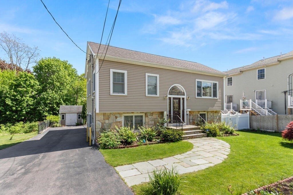 property viewer photo 1