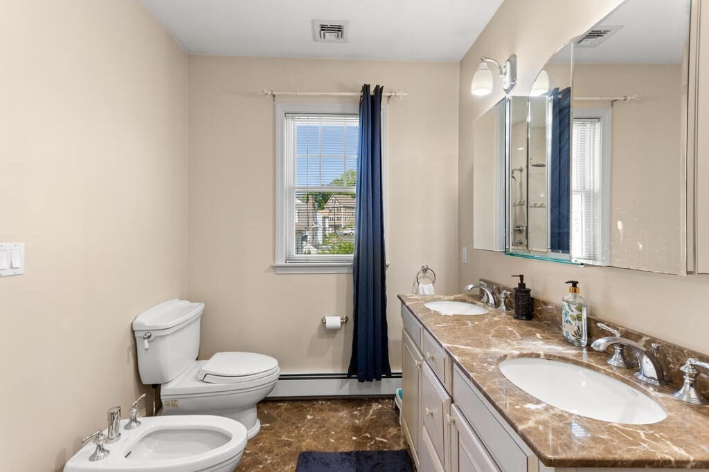 property viewer photo 21
