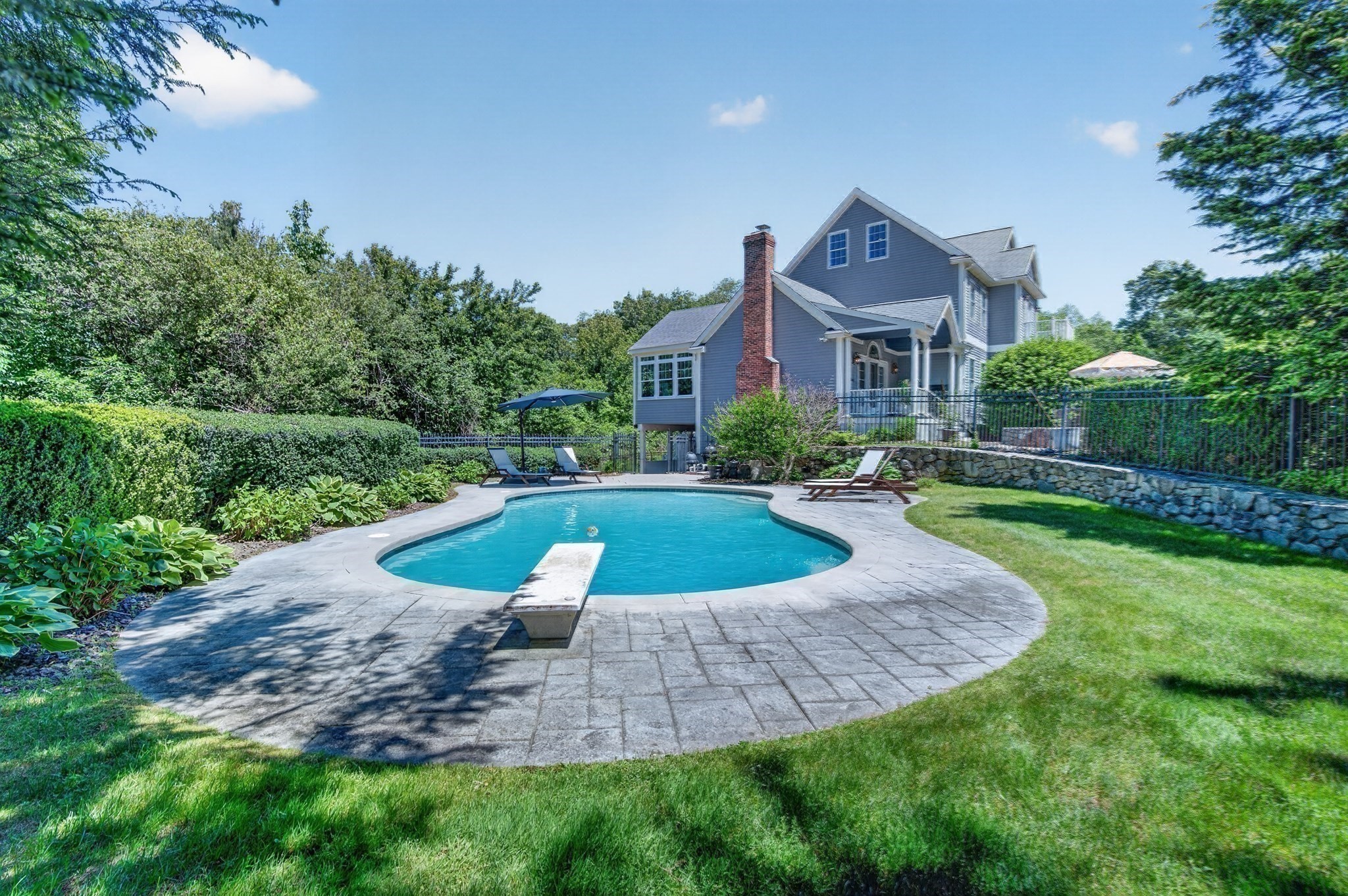 main property photo 39