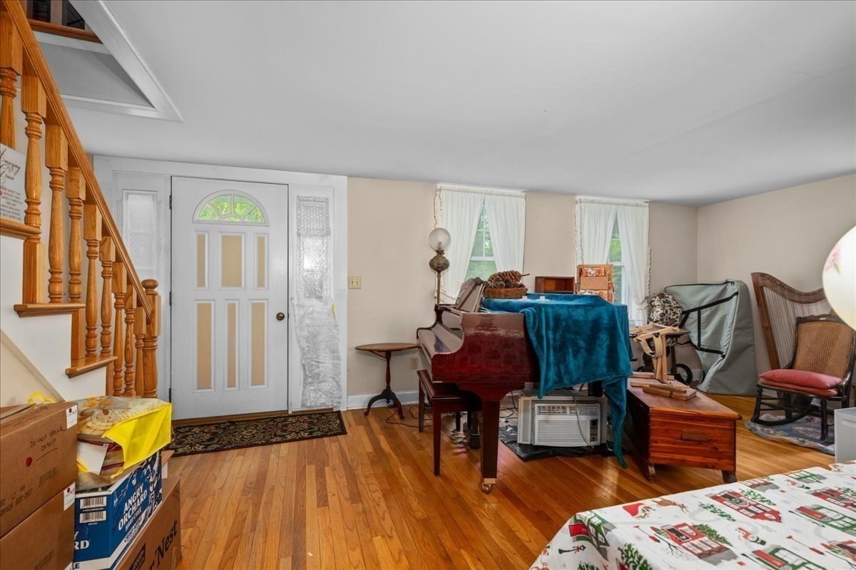 main property photo 16