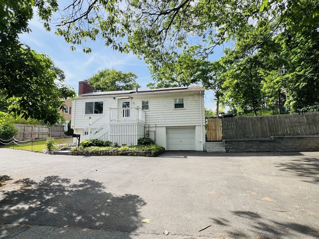 property viewer photo 1